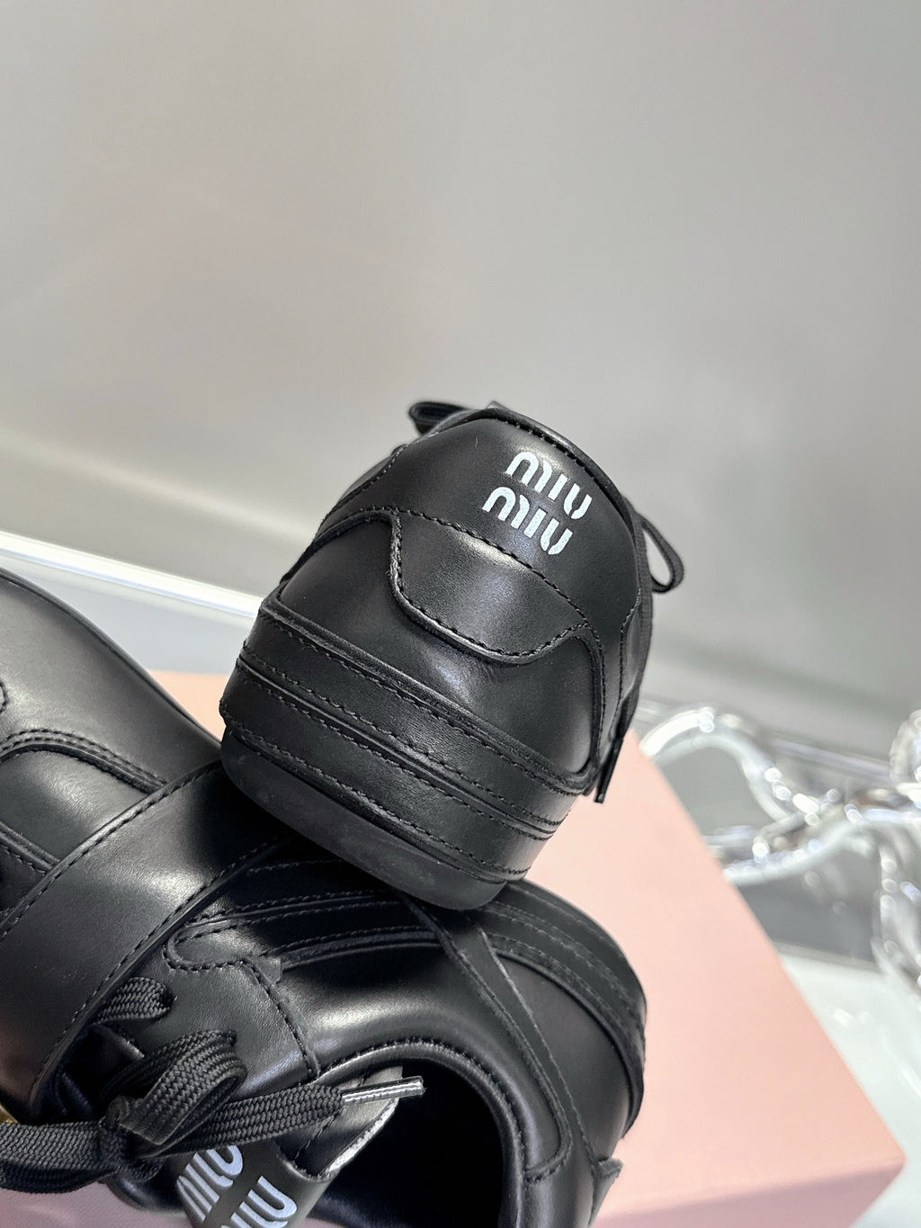 2105QA261Z Popular high-quality Shoes