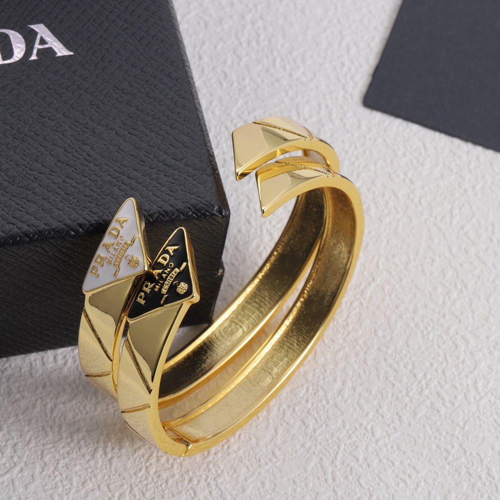 1YPD67K  Popular Bracelets