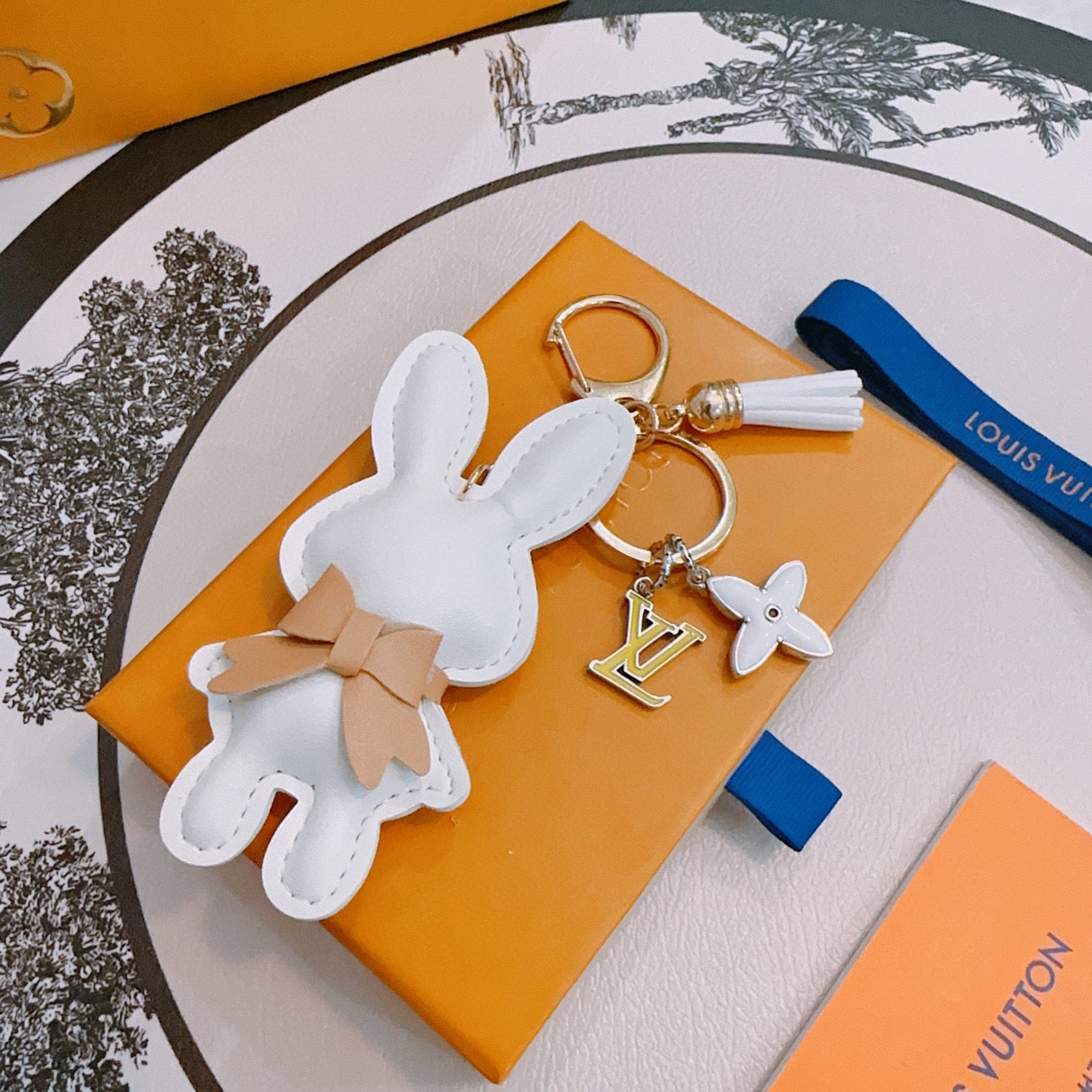 35ZE88A Popular bag 's charms accessories