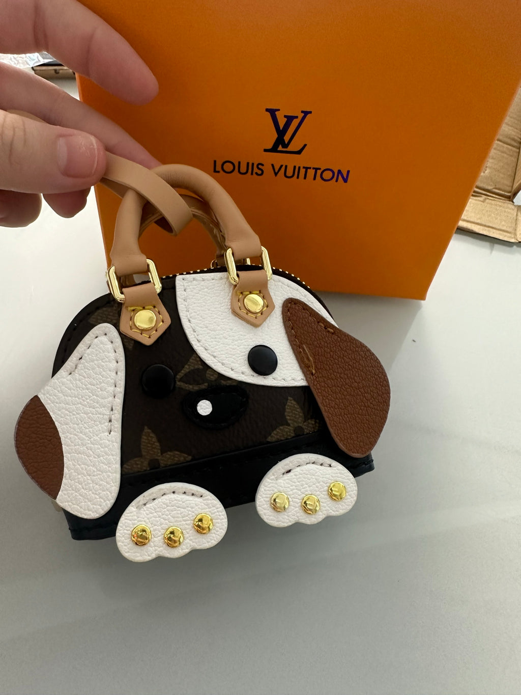 336BE2A  Popular bag 's charms accessories