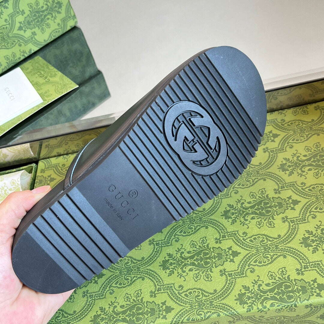 2YB26Z Popular Slippers