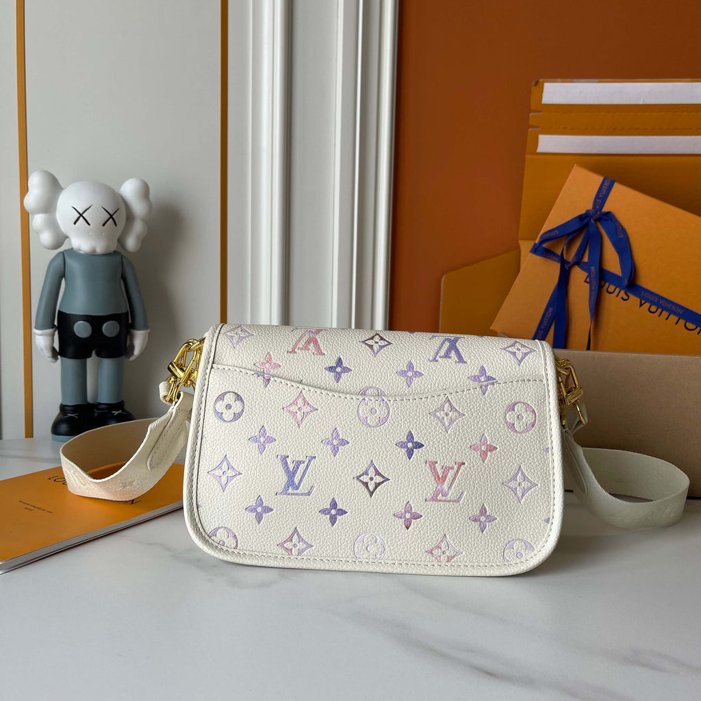 136PE41B Popular leather bag