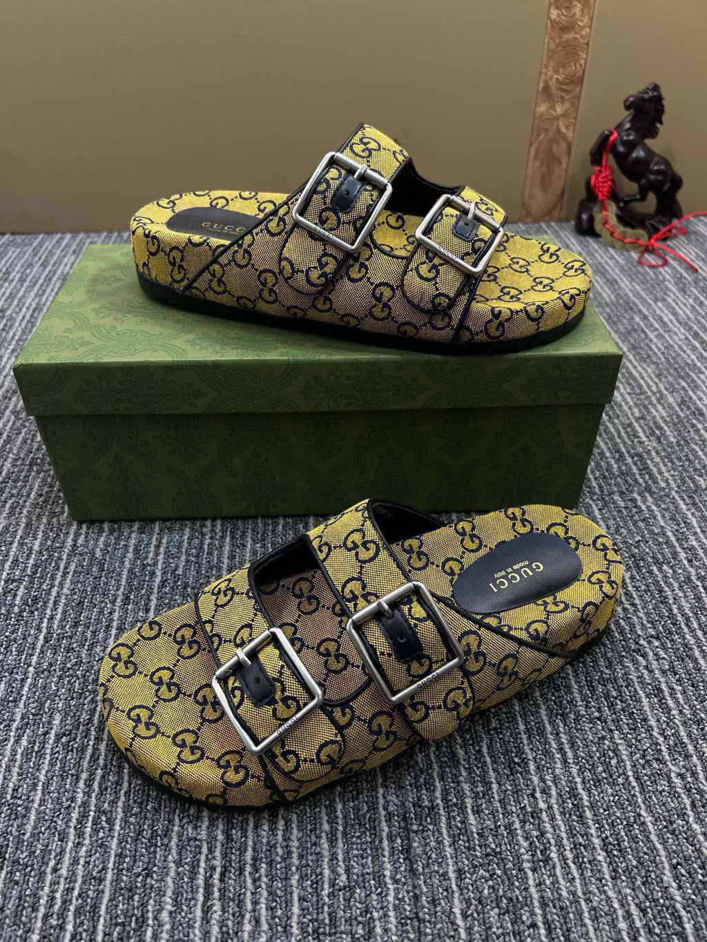 5QB17Z Popular shoes