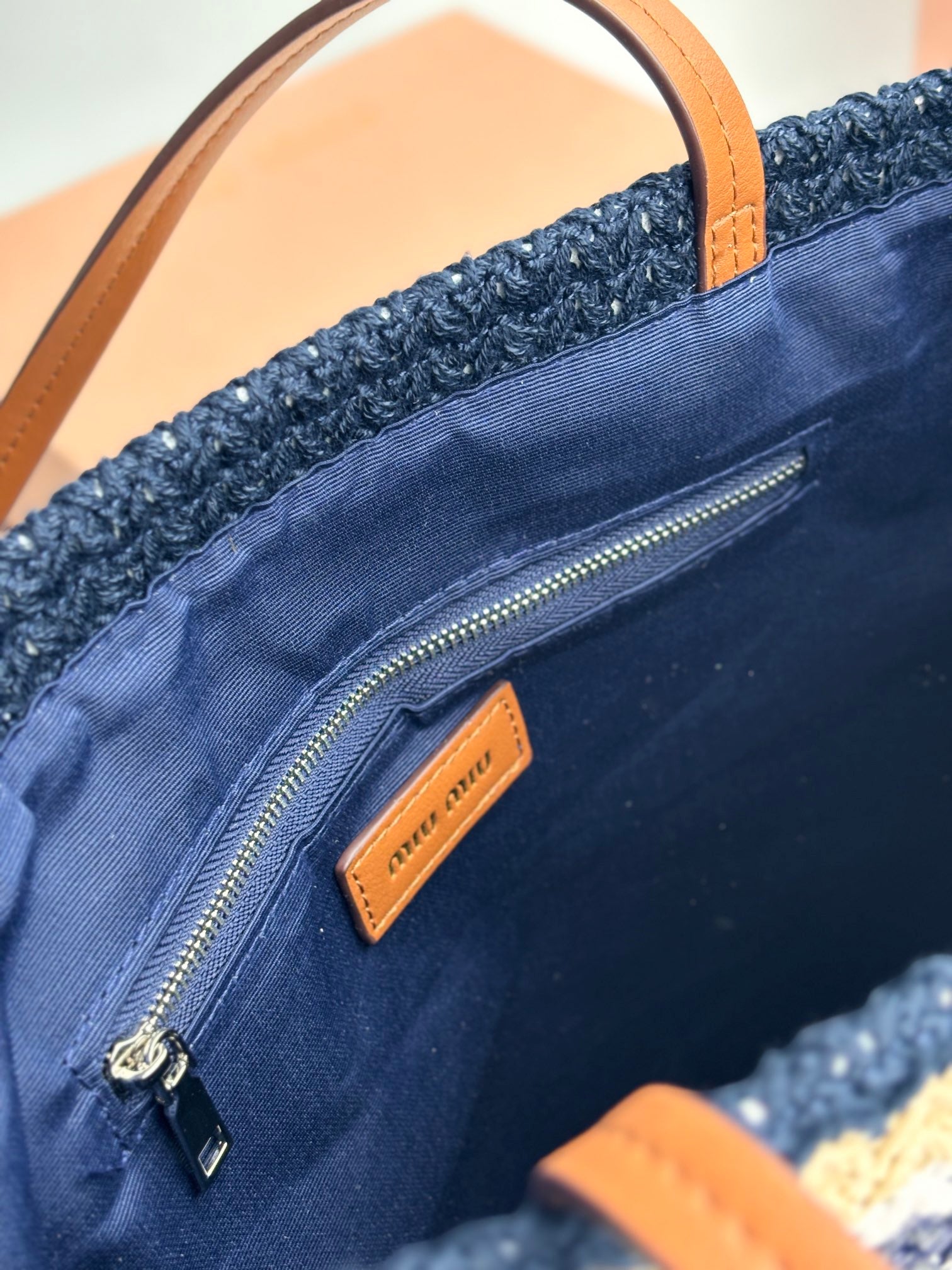 1XA77B Popular   Woven Bag