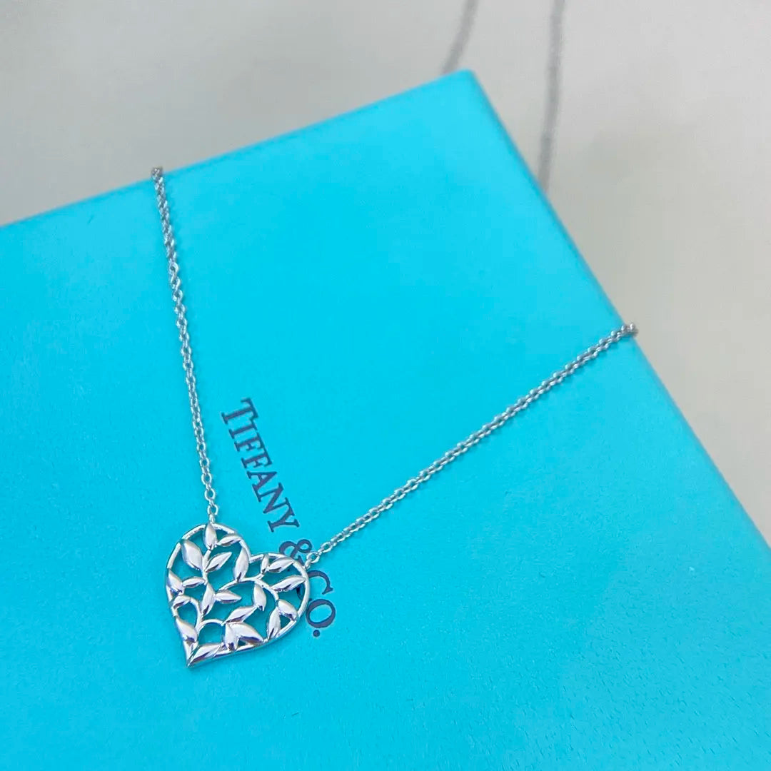 55QT161X Popular Necklace