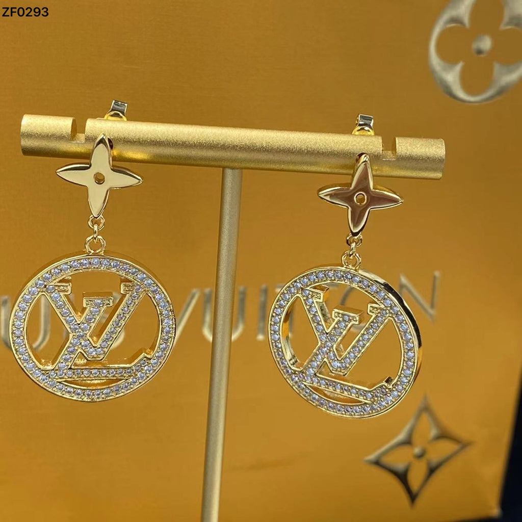 15ZE76E Popular Earrings