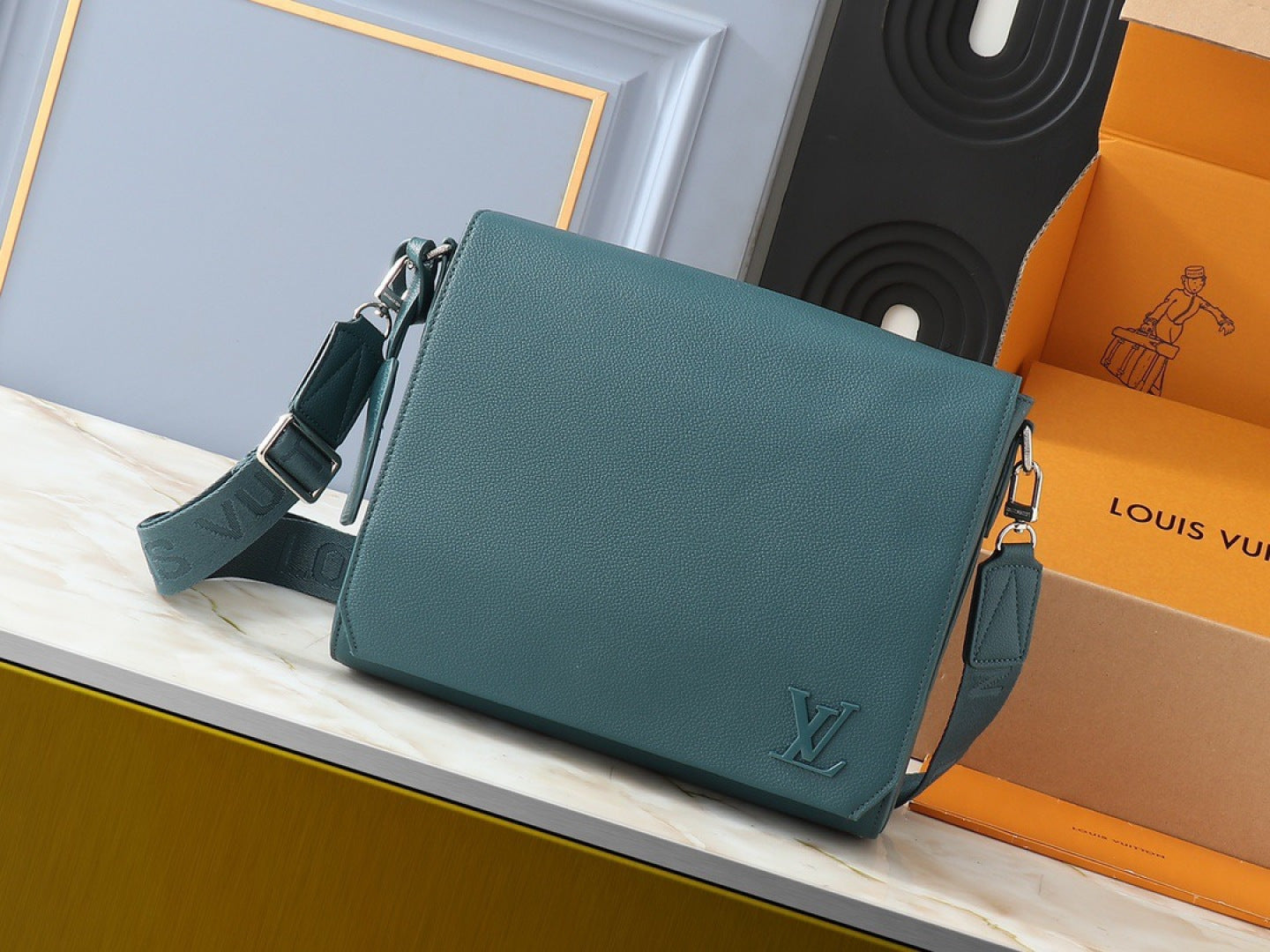136PE78B Popular leather bag