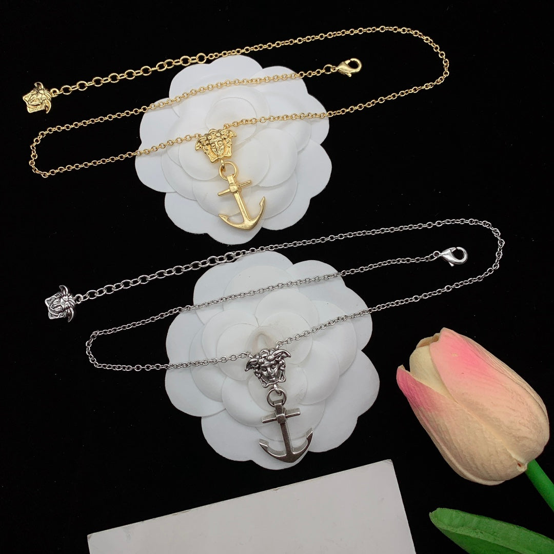 55QV369X Popular Necklaces