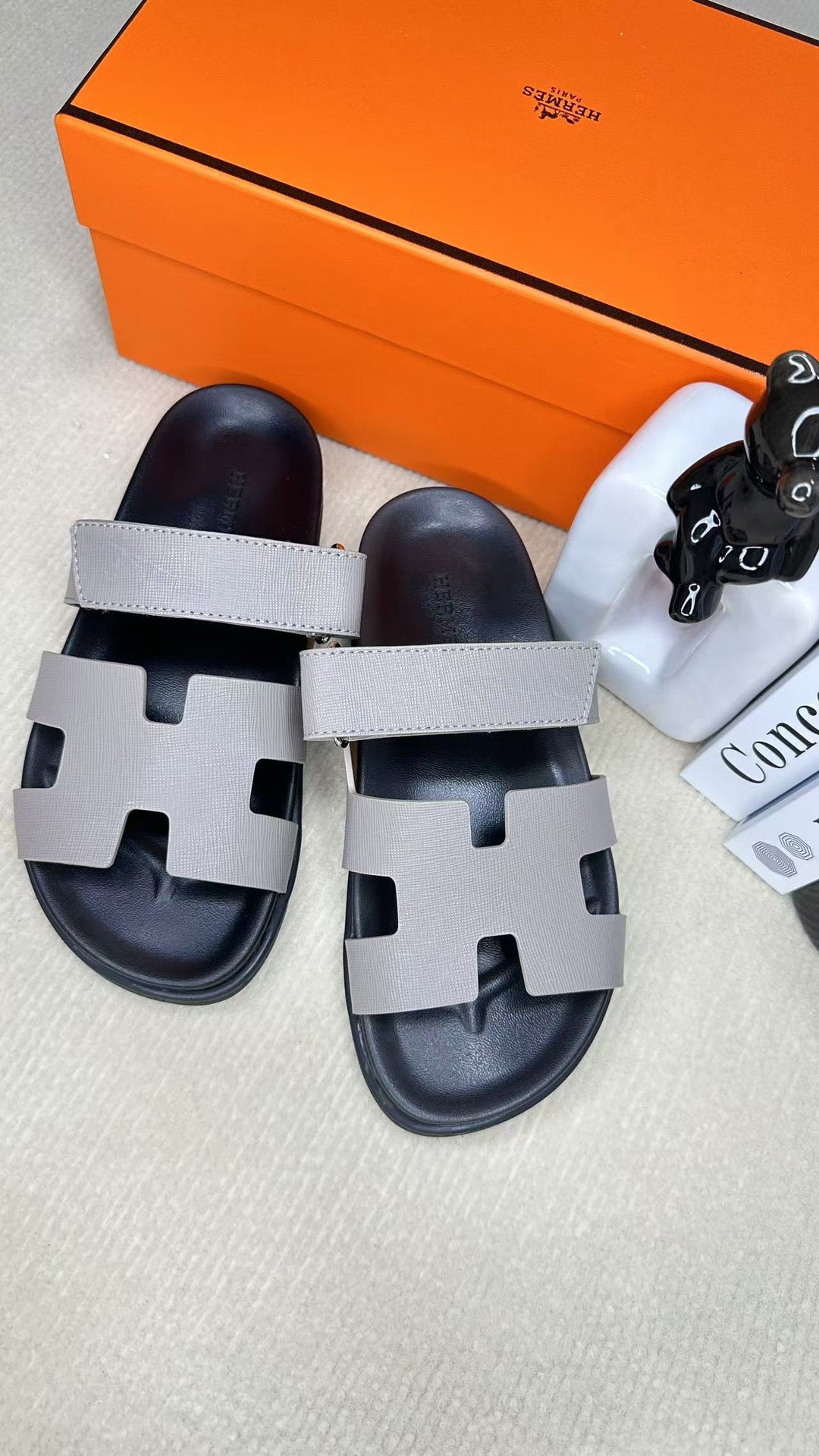 255QH26Z Popular leather shoes