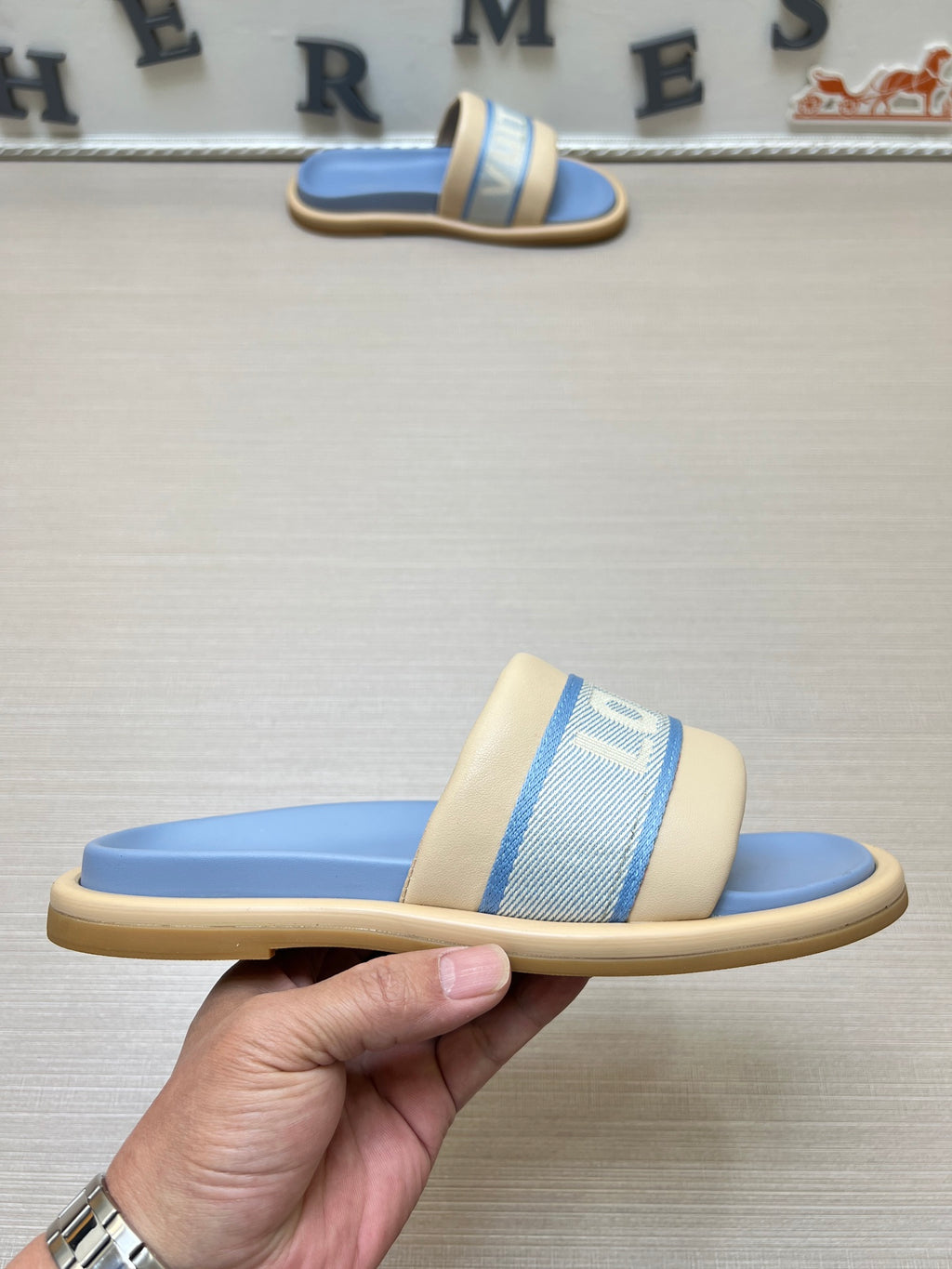 535ZE298Z Popular Slippers