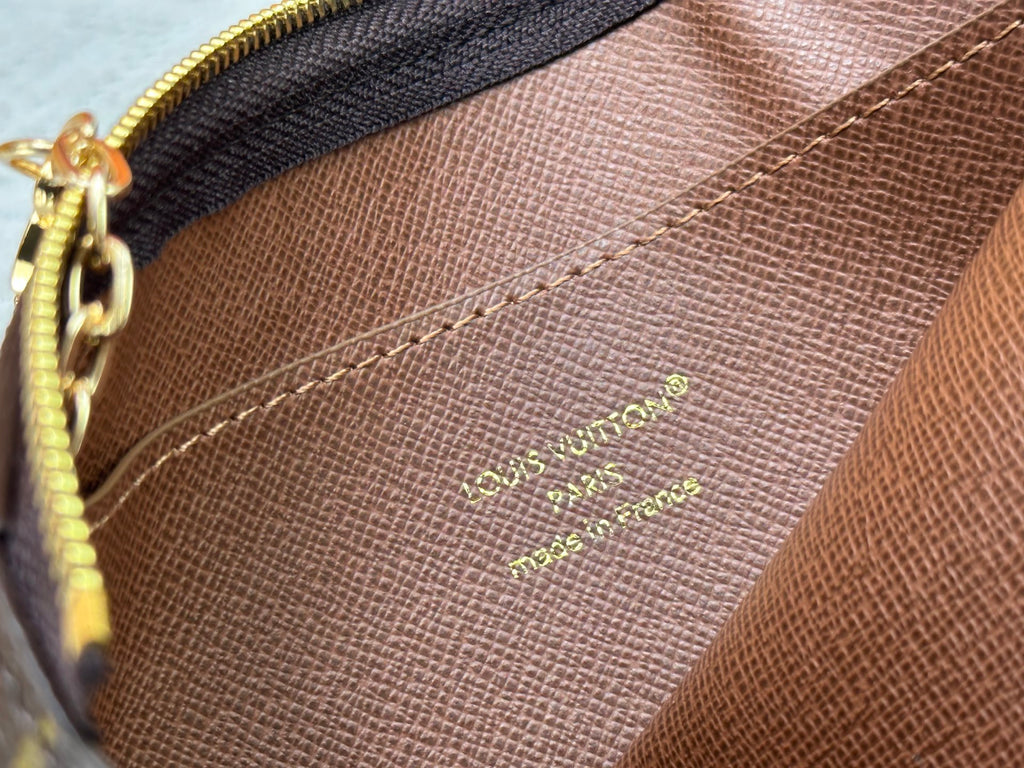 15RE90B  Popular  leather bag