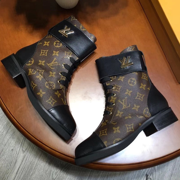 2L03Z Popular high quality   Boots