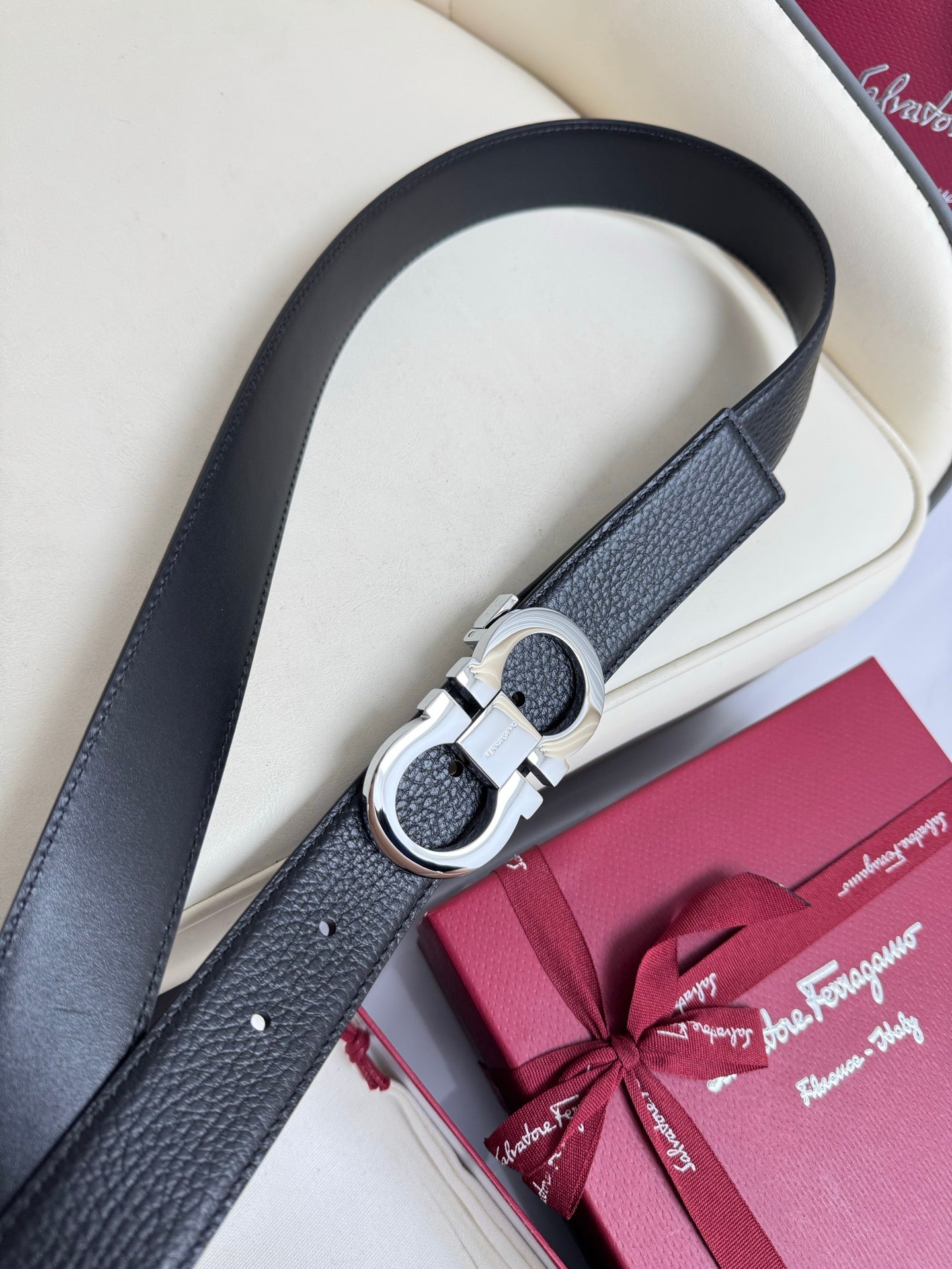 1115QA56P Popular High quality belt With full package