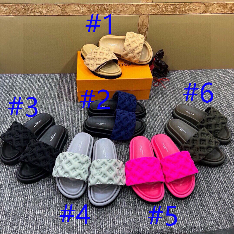 5QE13Z Popular Slippers