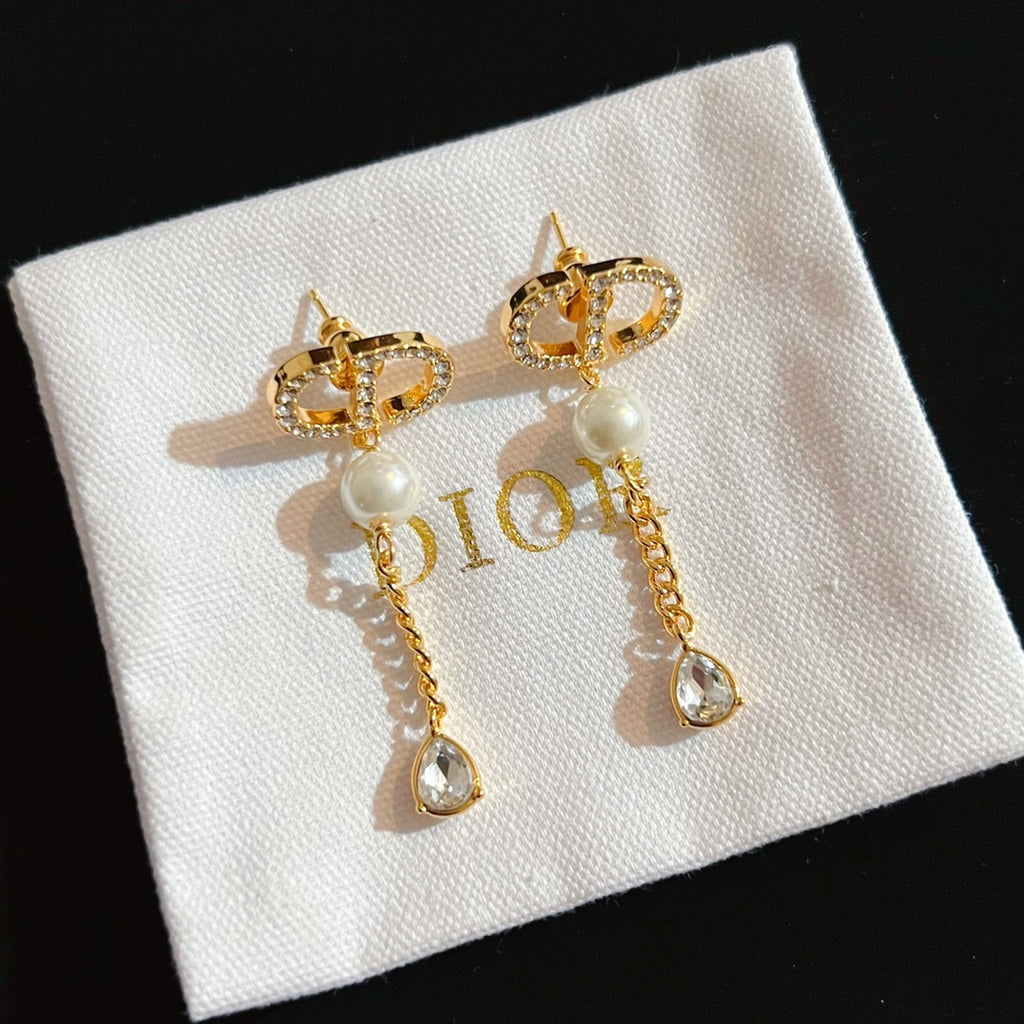 14D208E Popular  Earrings