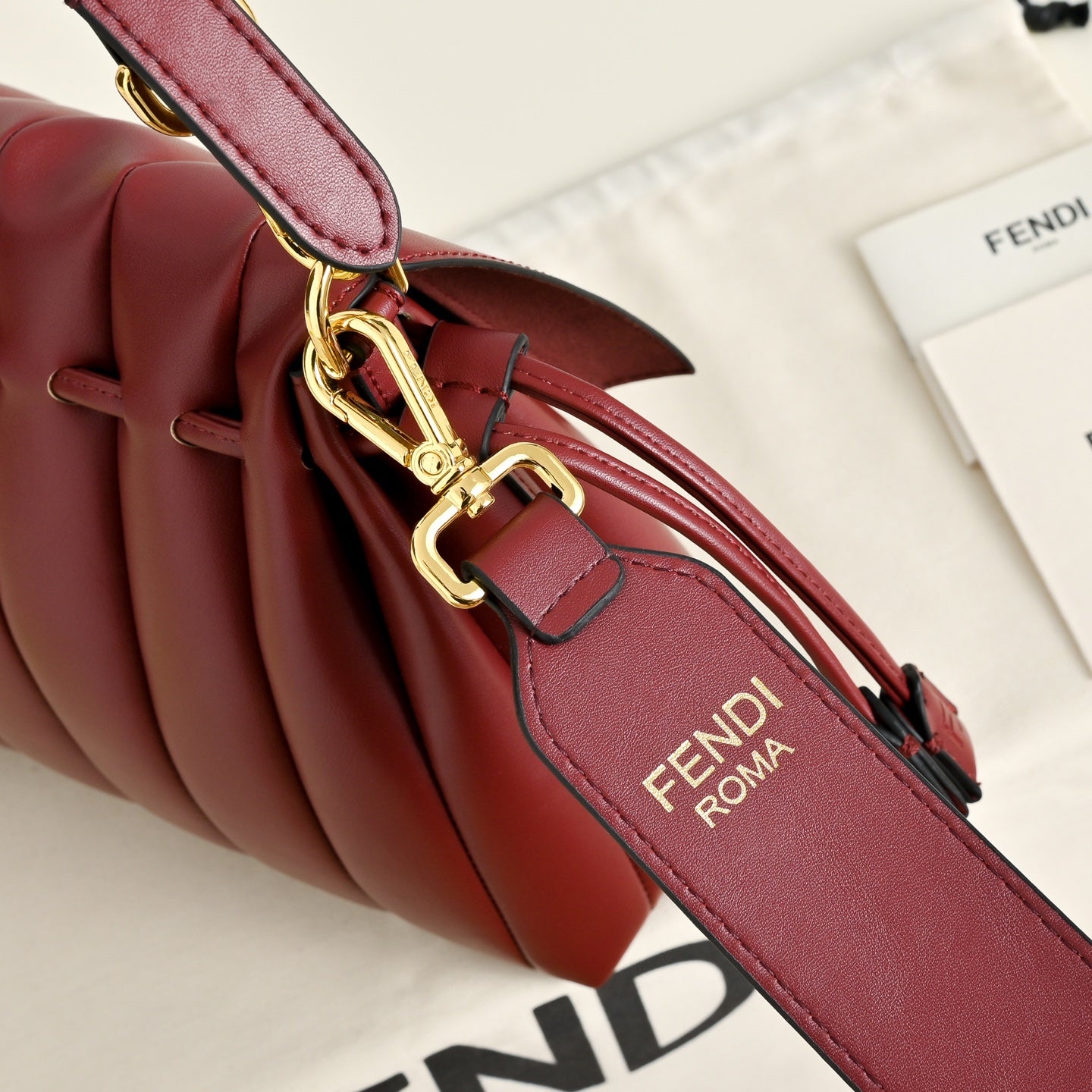 136PF106B Popular leather bag