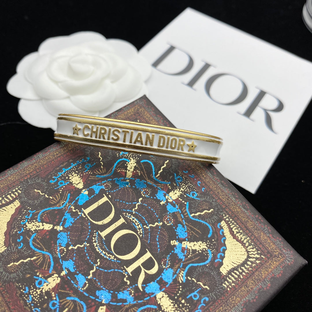 1D72K  Popular Bracelets