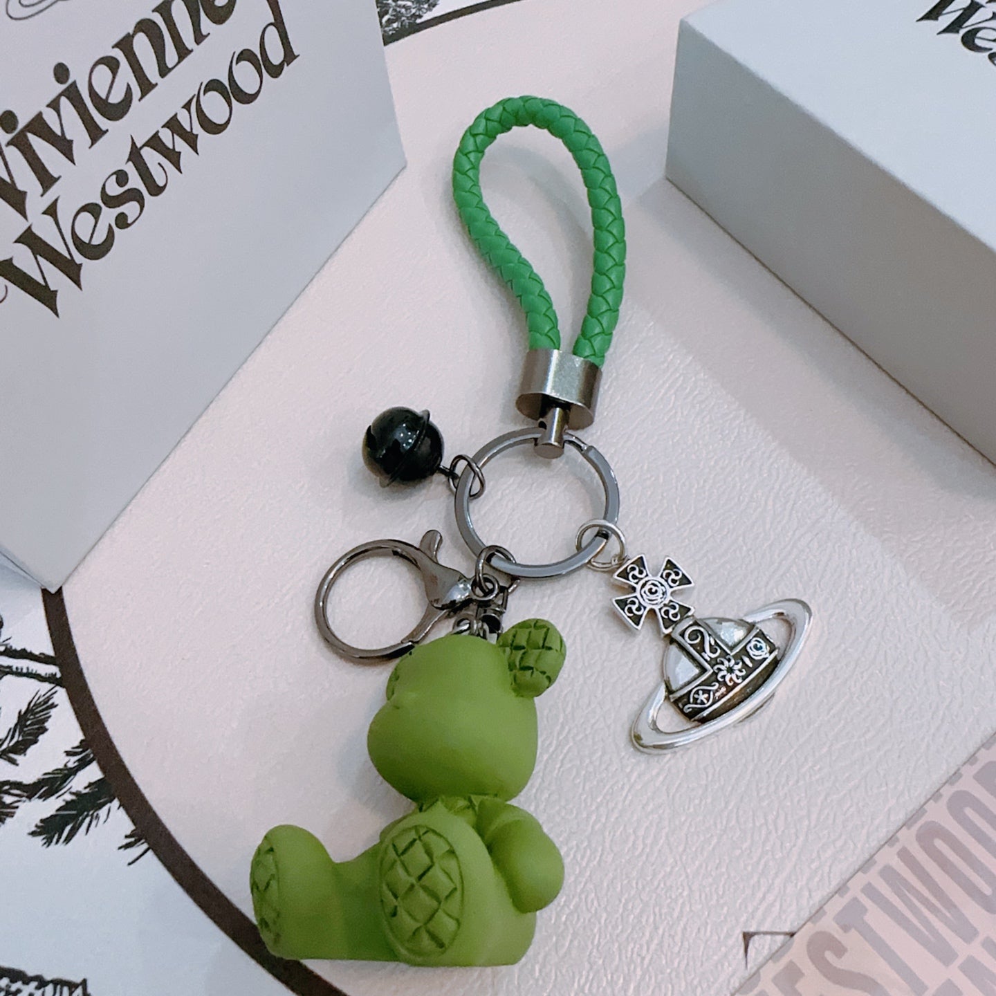 35ZE85A Popular bag 's charms accessories