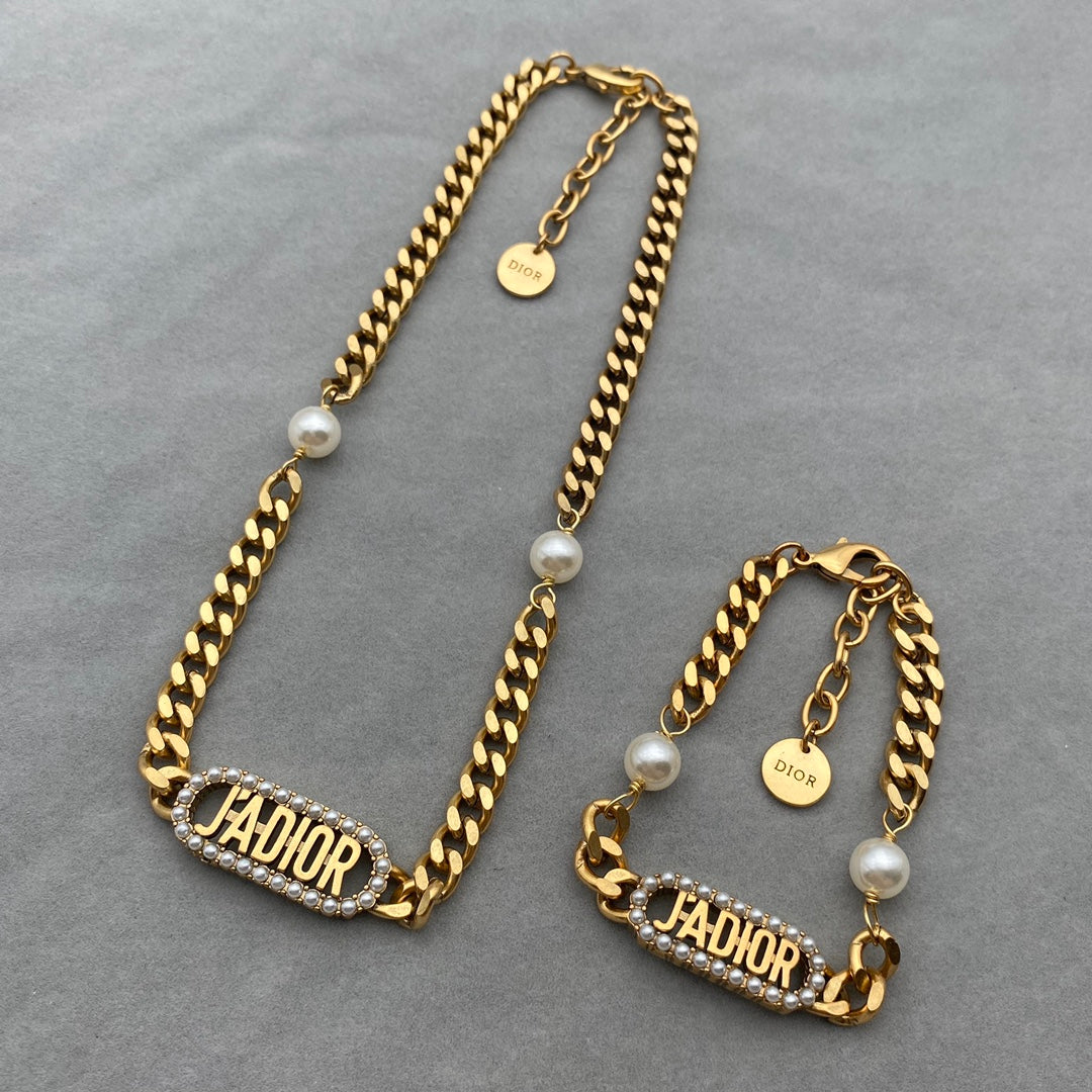 14D338X  Popular   Earrings Brooch Bracelets Necklaces