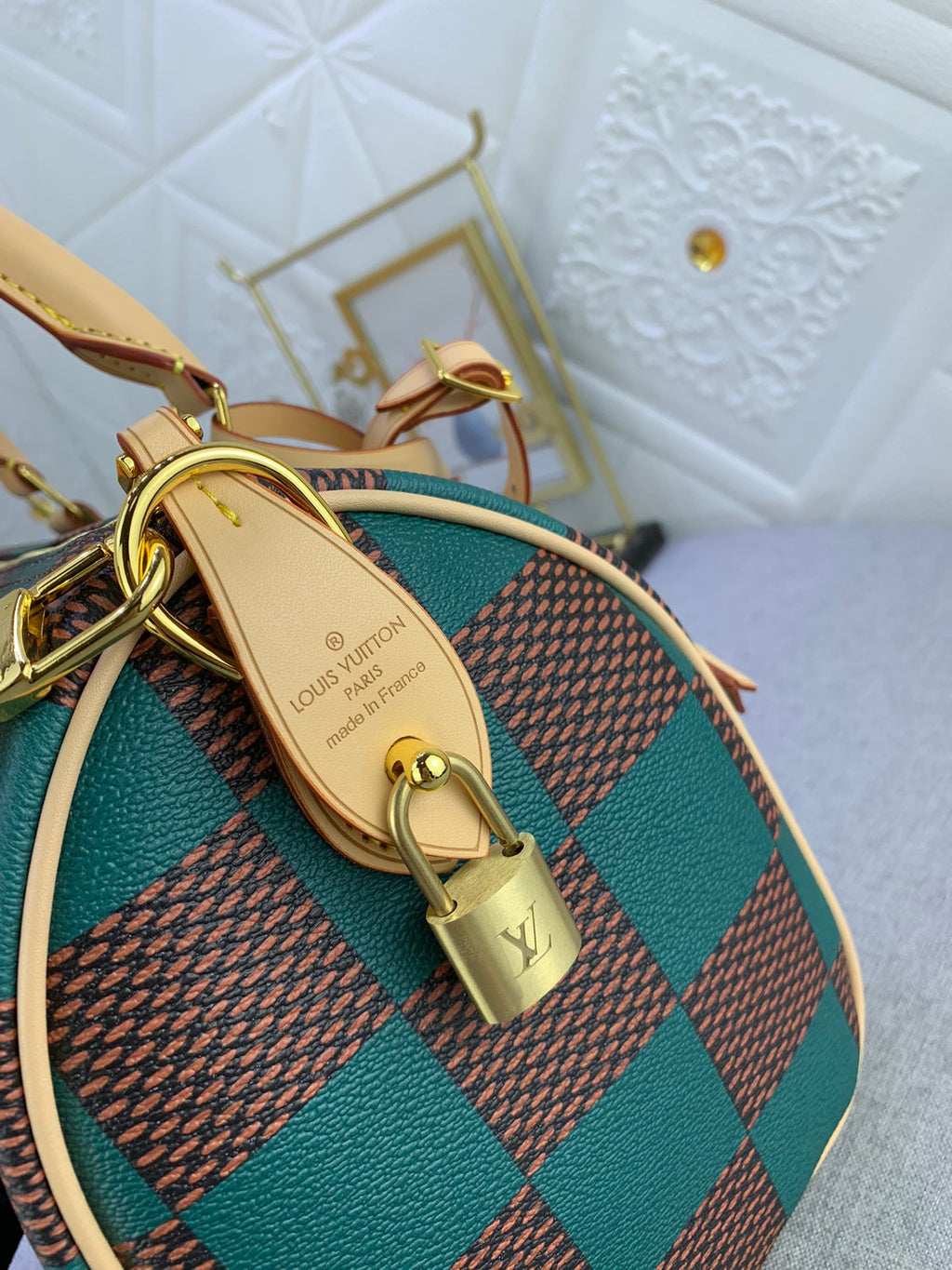 2XE269B Popular  leather bag 