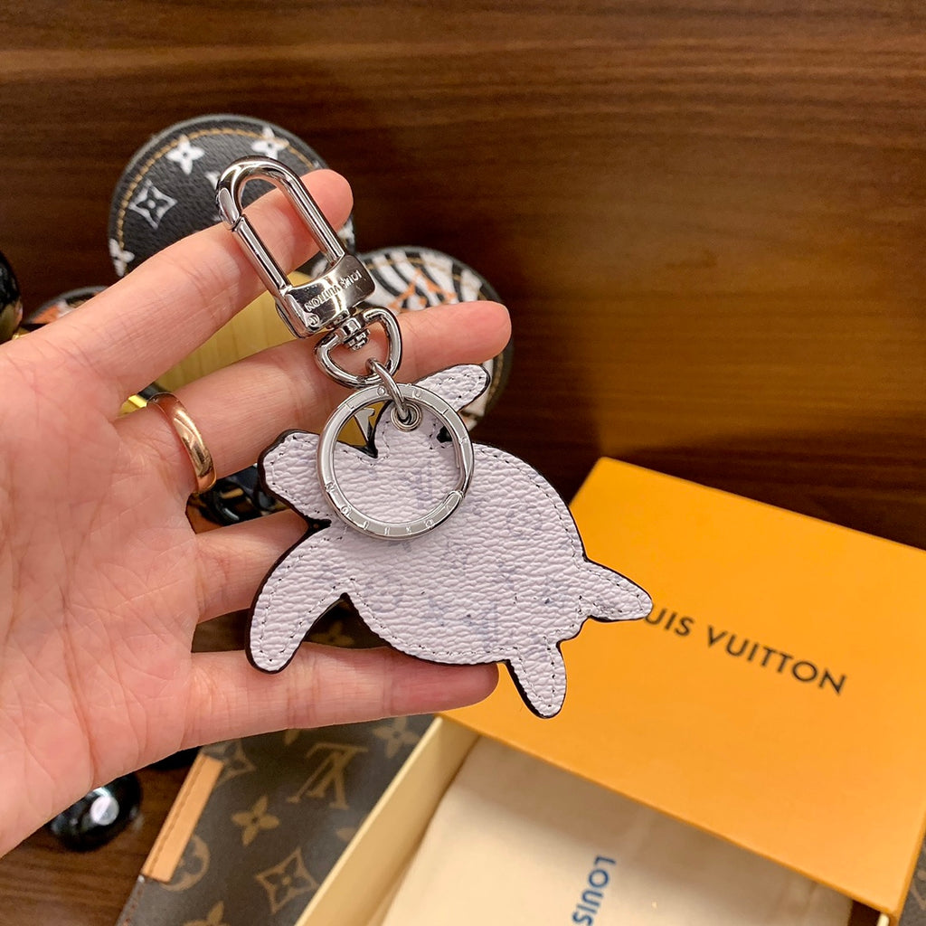 35QE13A Popular bag 's charms accessories