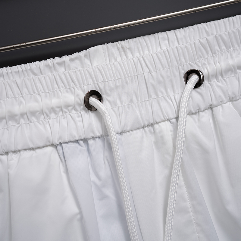 136NE31U Popular shorts