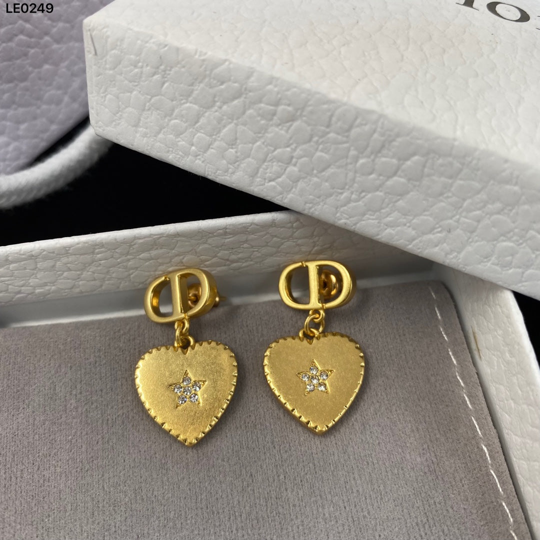 1YD221E Popular   Earrings