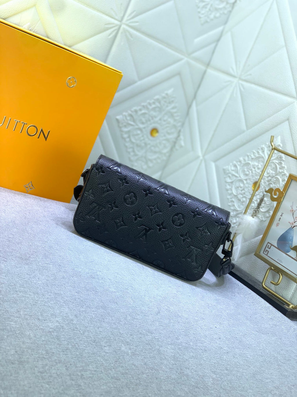 2XE465B Popular   leather bag