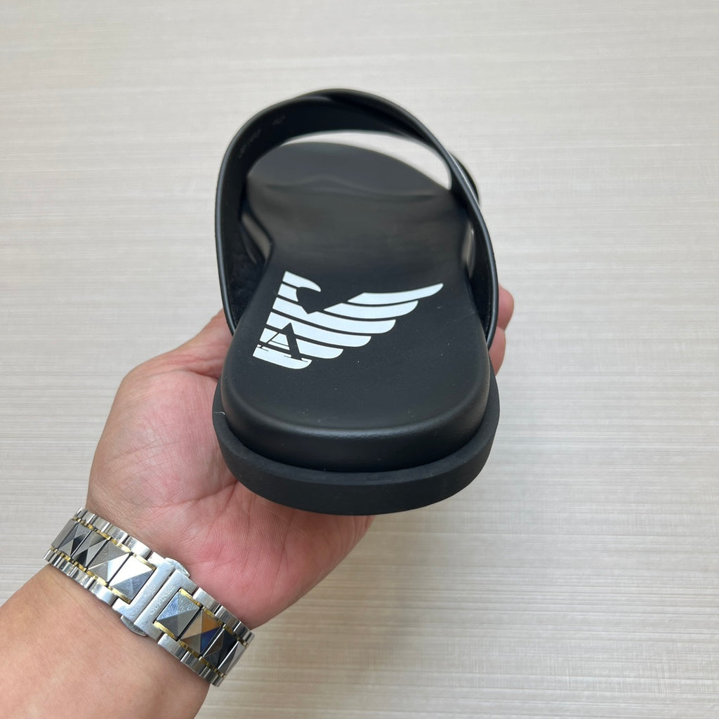 54A104Z Popular slippers