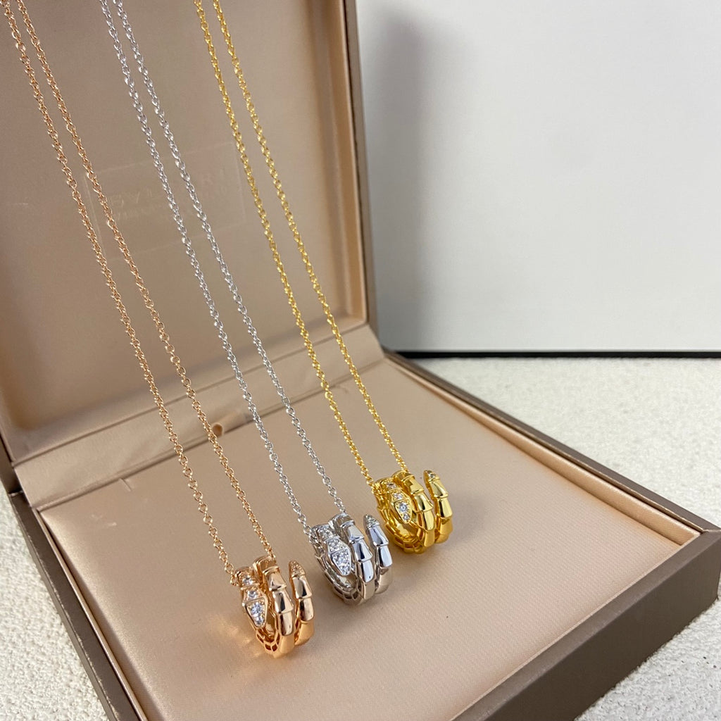55QS407X Popular Necklaces