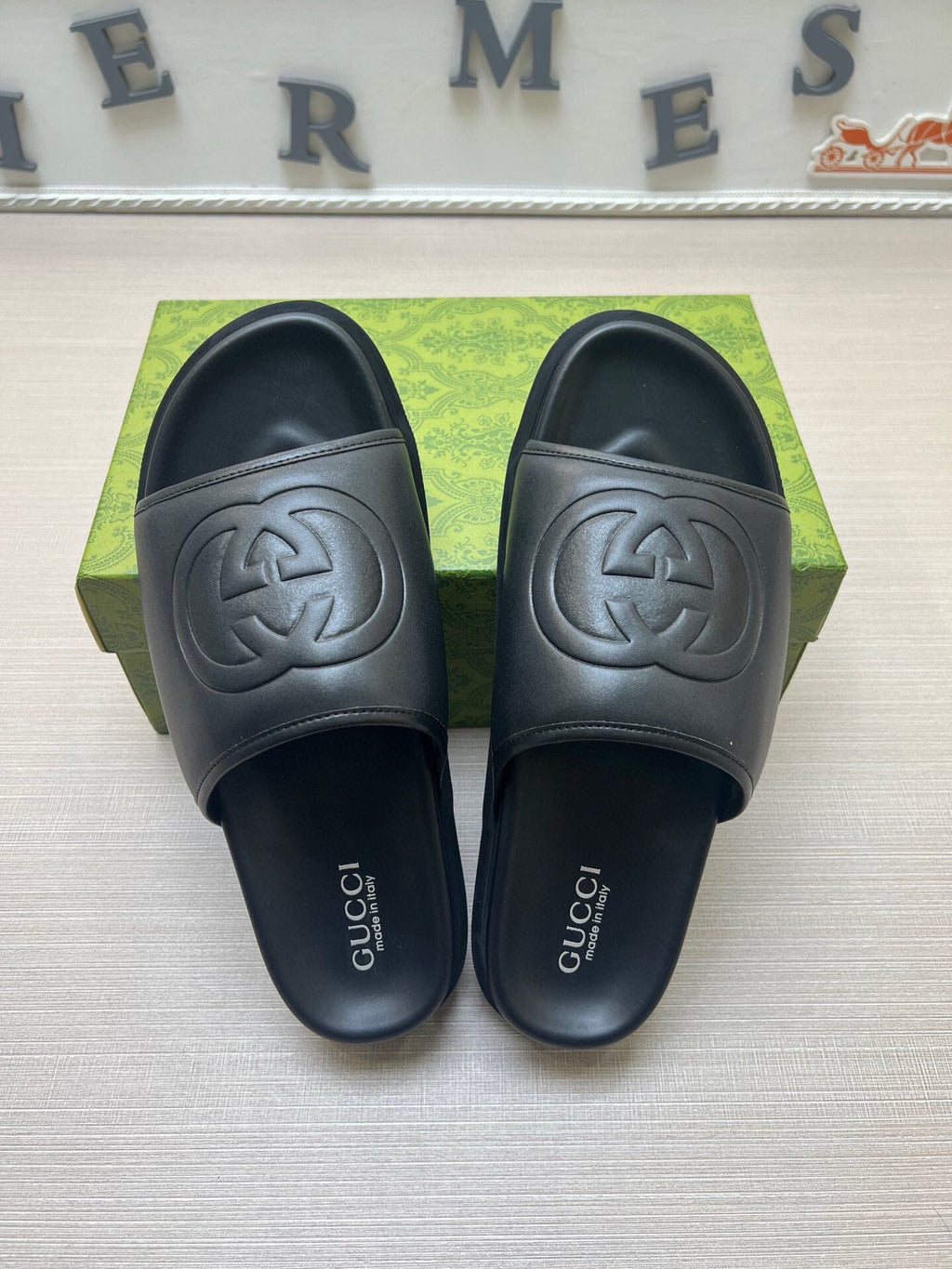 5WB241Z Popular Slippers