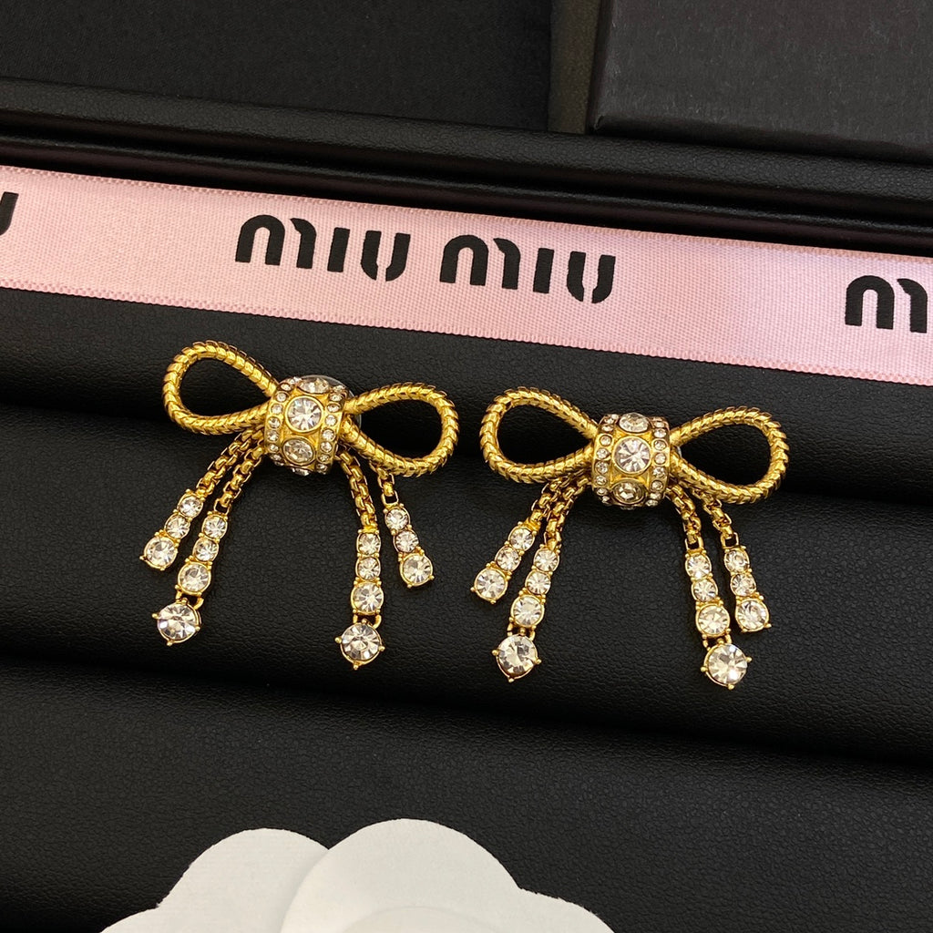 14A950E Popular Earrings