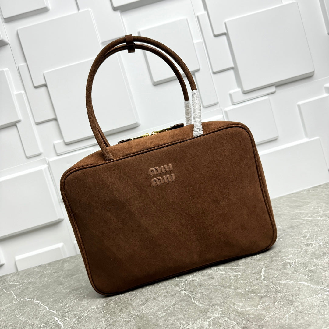 136PA28B Popular chamois leather bag