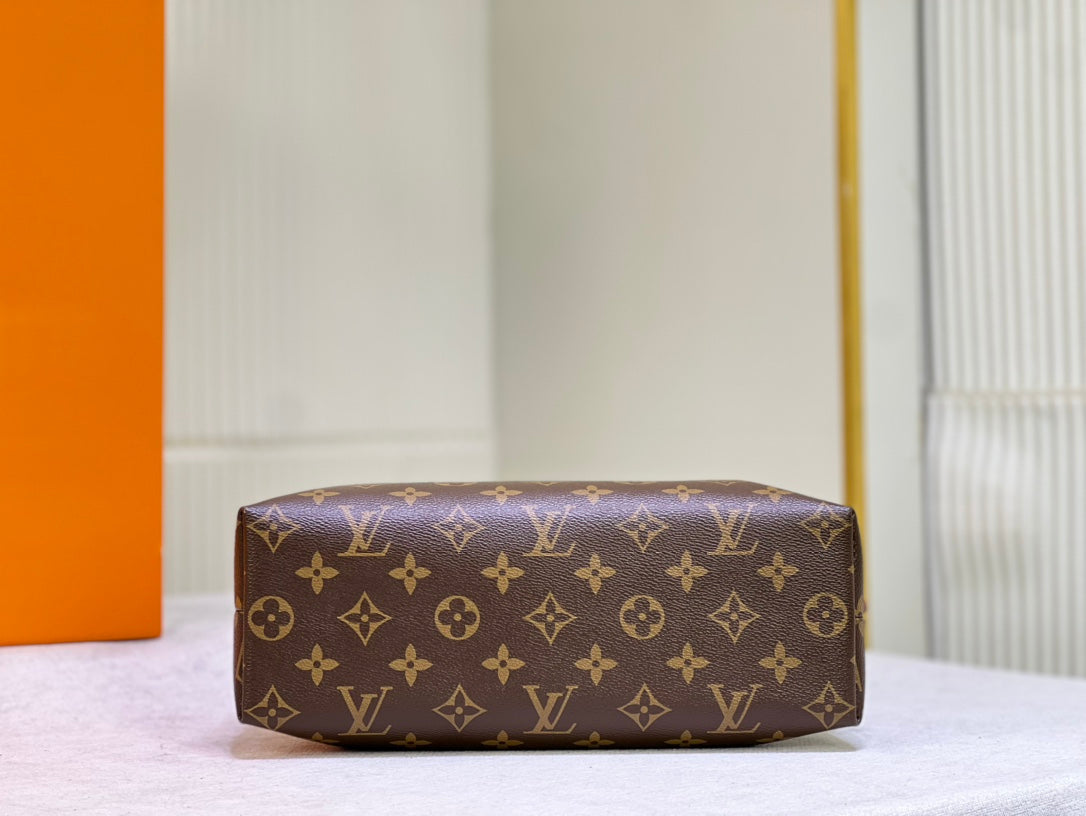 1XE61B Popular    leather bag