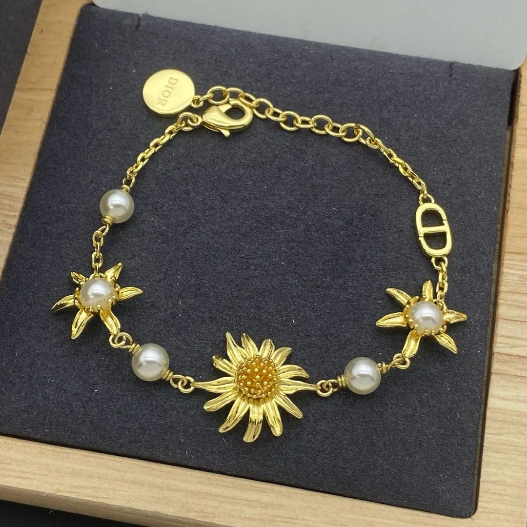 165ND10X  Popular Bracelets