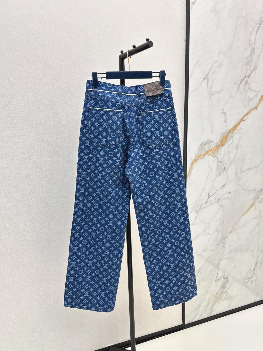 U2X56E64 Popular Pants fashion jeans