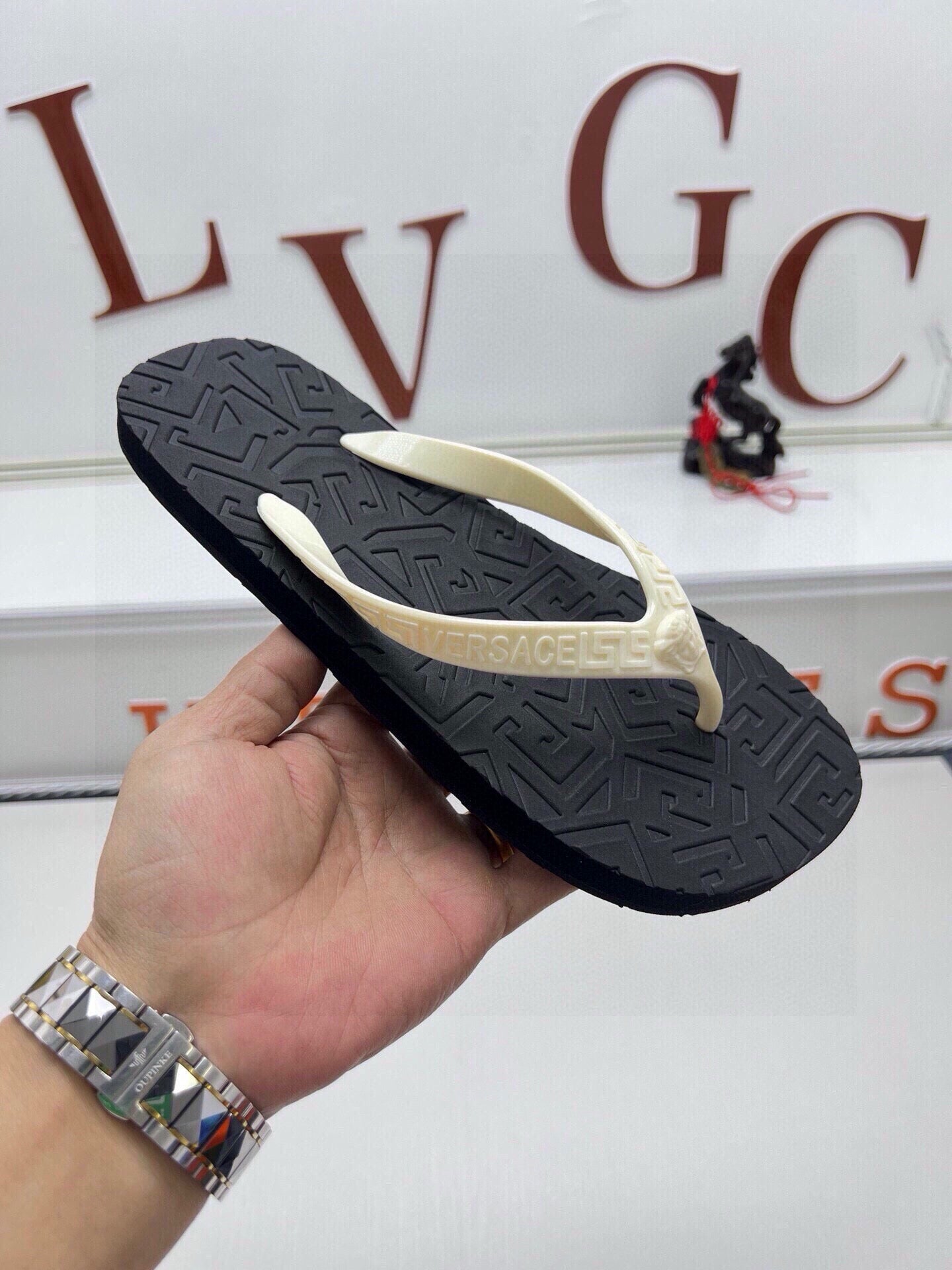 535ZV295Z Popular Slippers