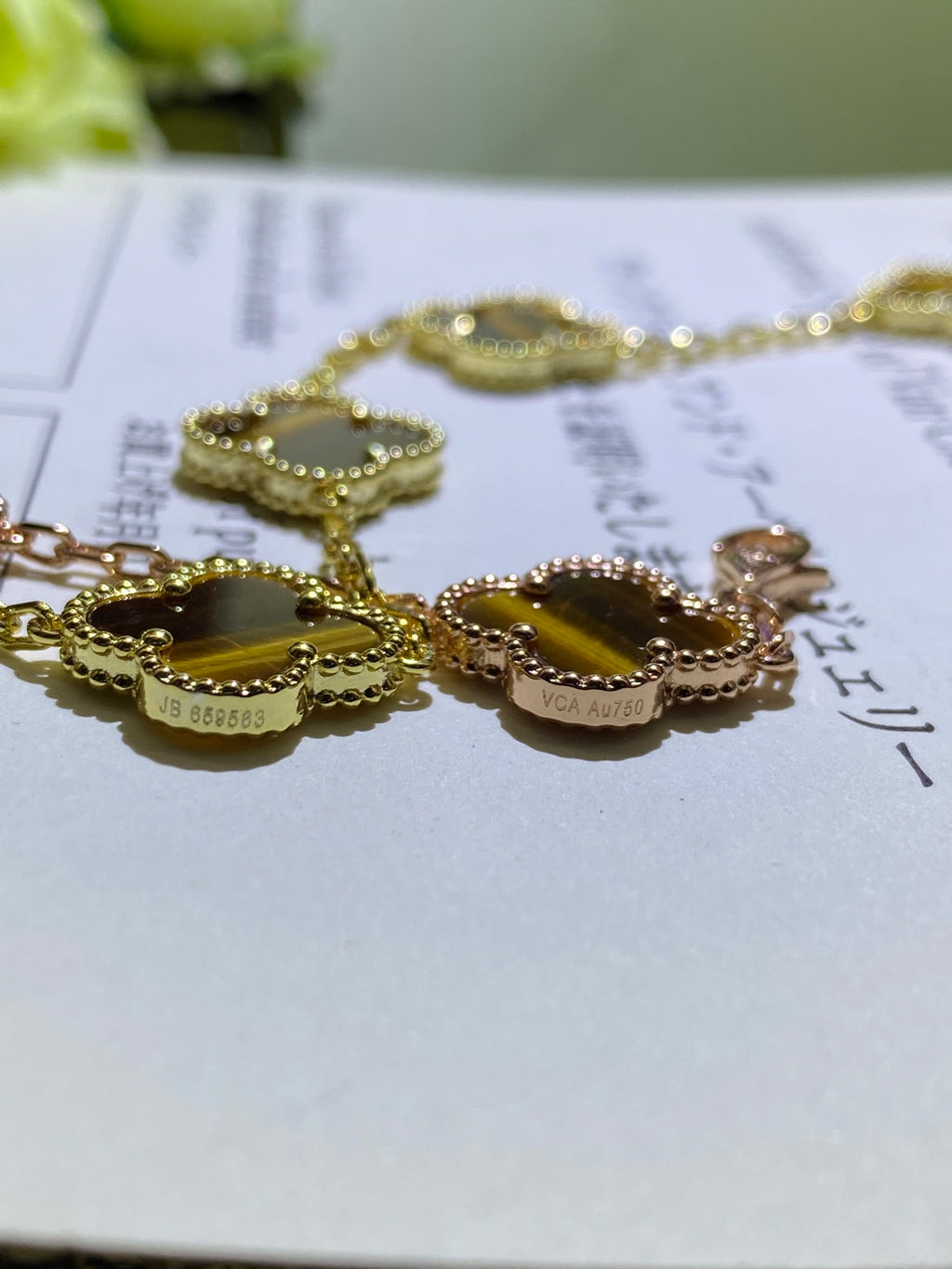 5XVA180K  Popular bracelets 5 flowers normal size1.5cm flower
