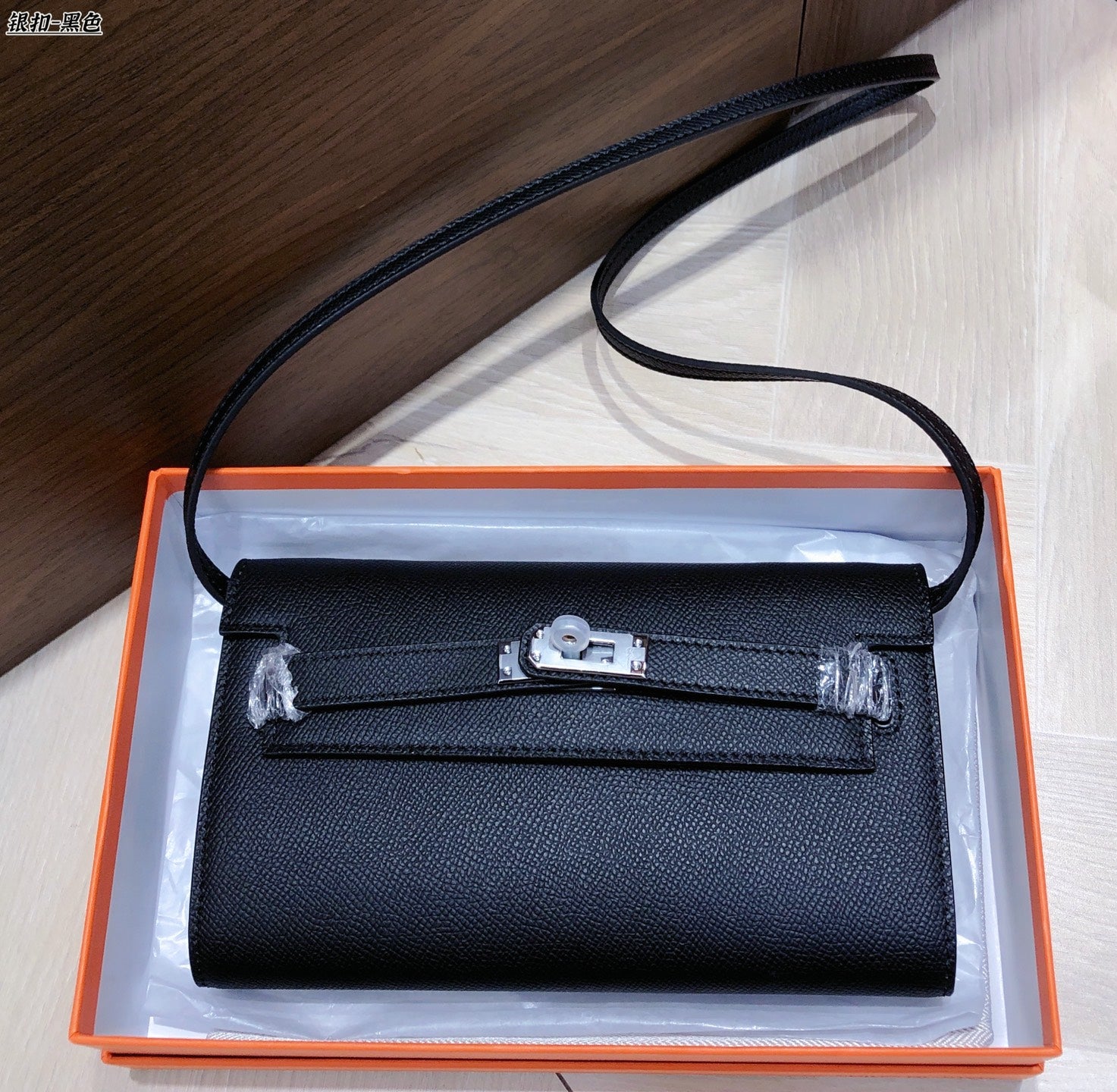 B1X66H10 Popular high-quality leather bag