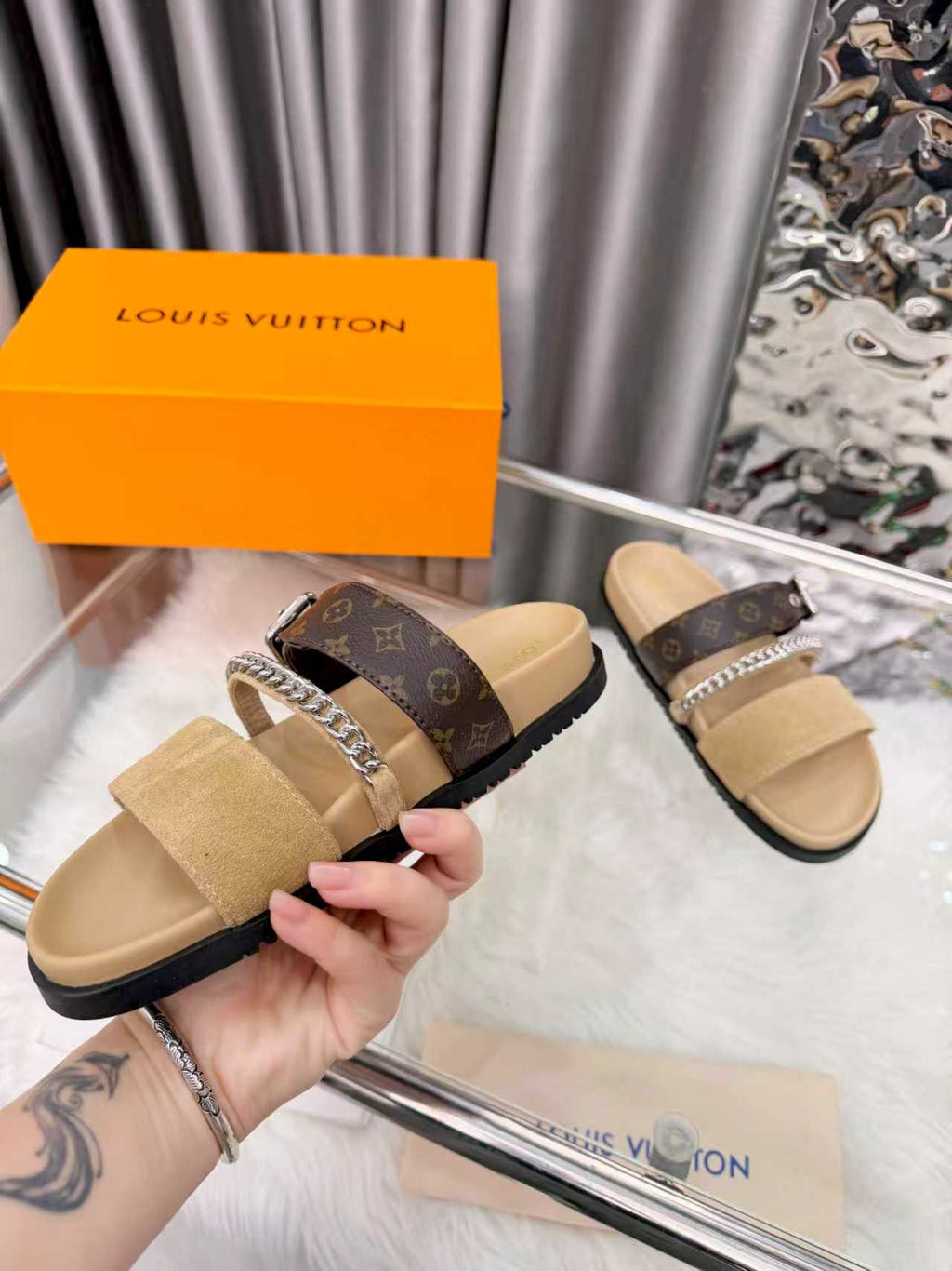 Z2N46E14 Popular high-quality Shoes