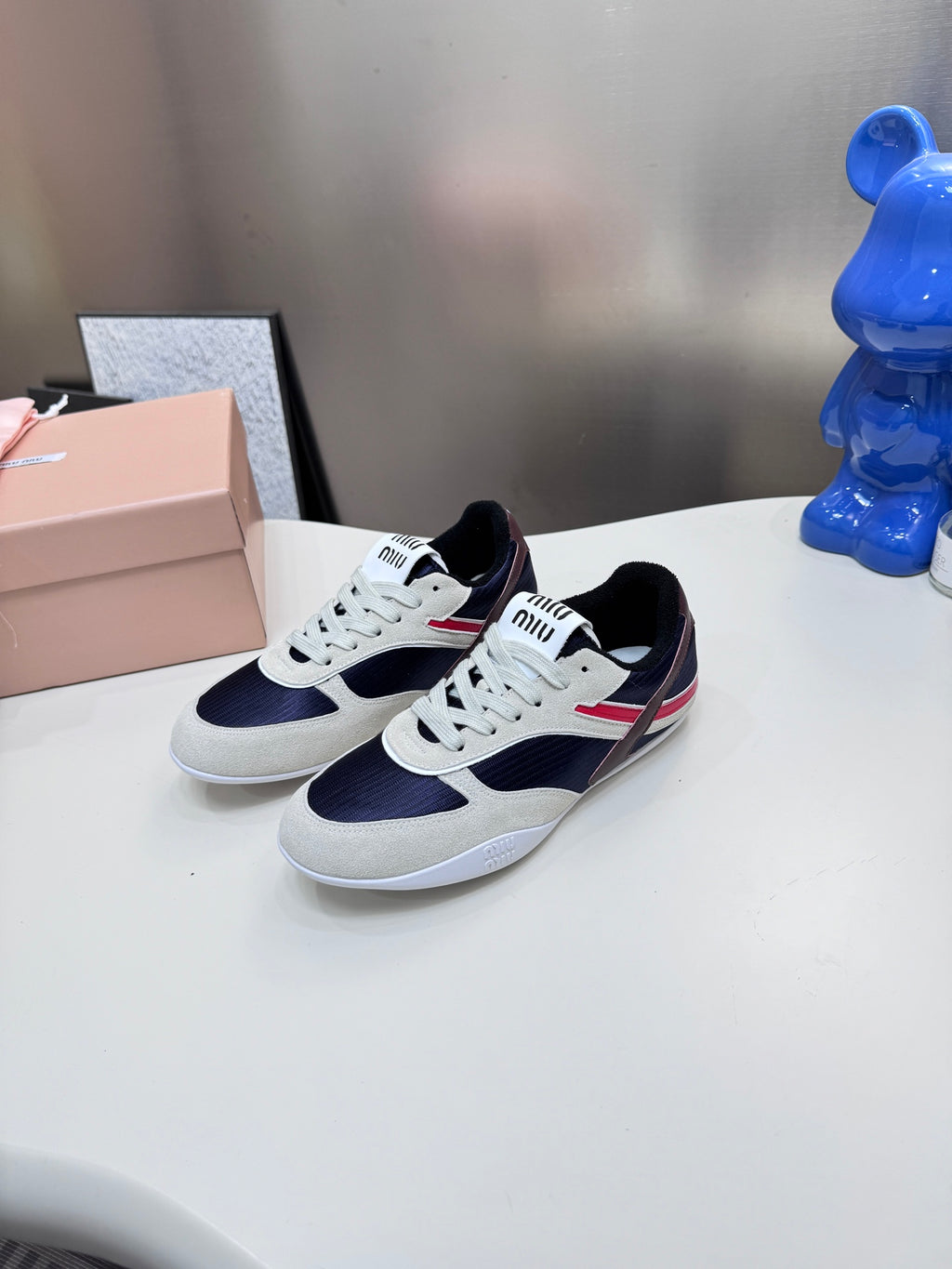 6105QA352Z Popular Shoes