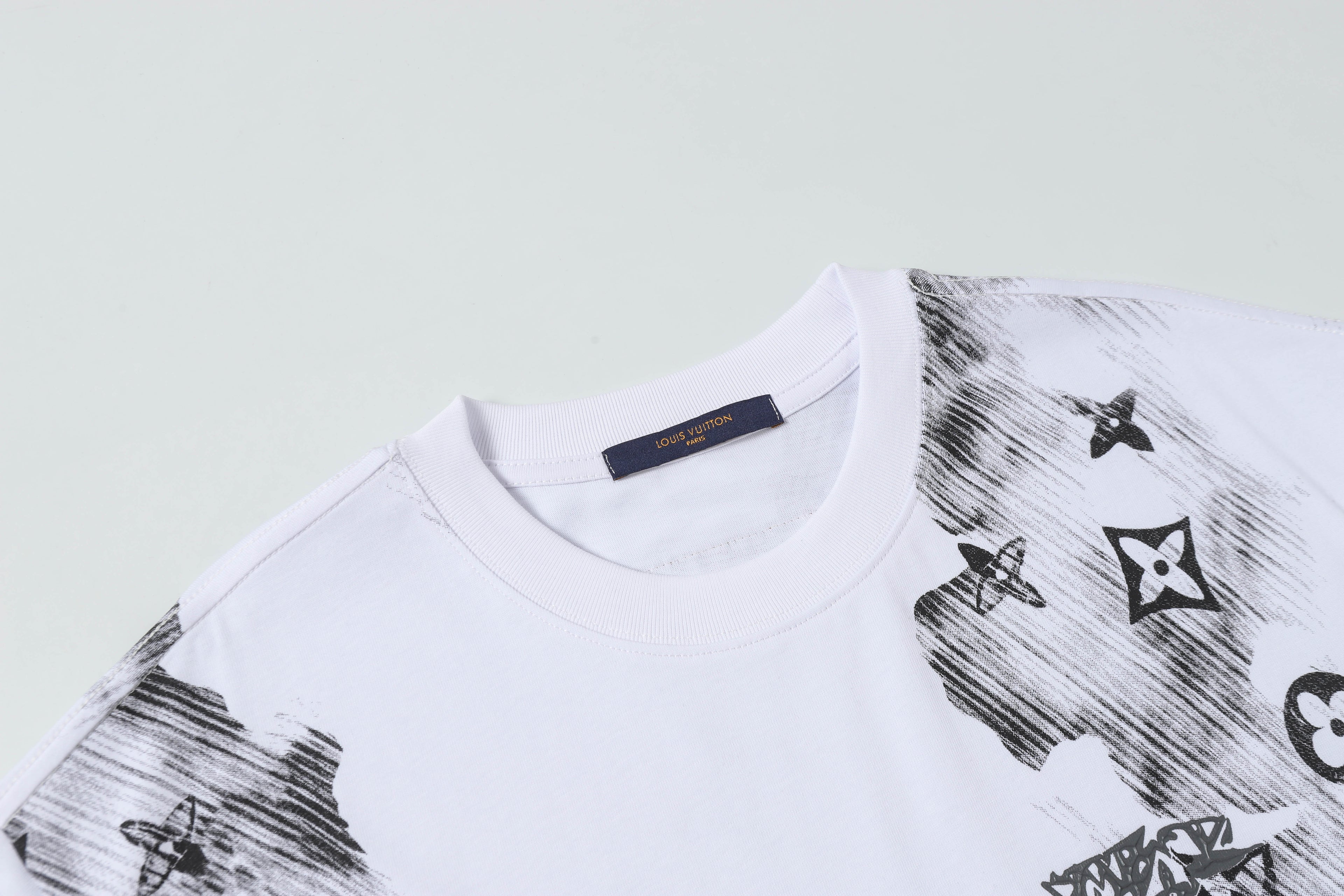 145RE164U Popular T-shirt