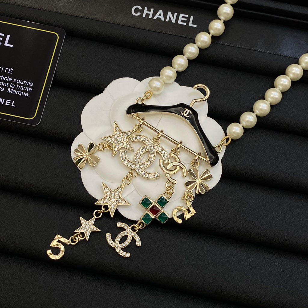 14C989X  Popular  Necklaces