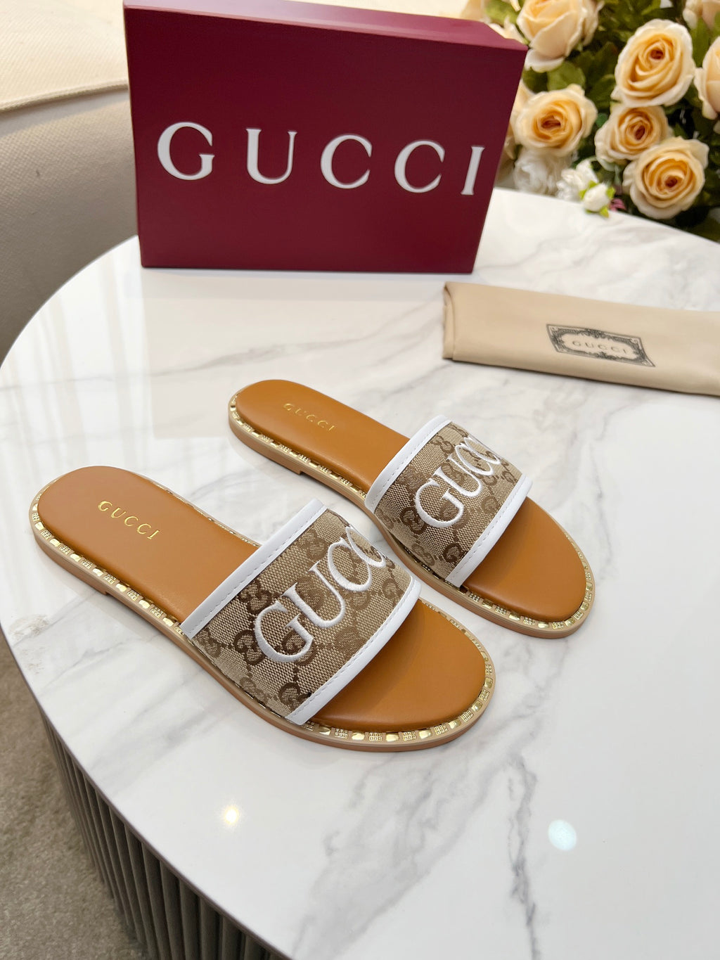 255QB29Z Popular Slippers
