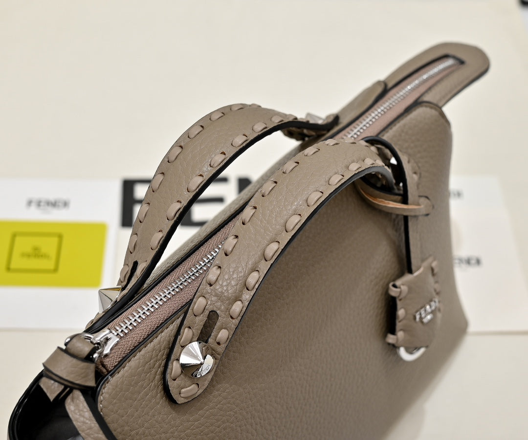 1WF109B Popular  leather bag