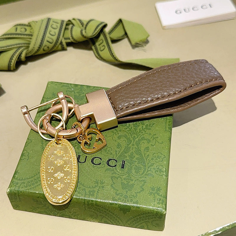 35ZB82A Popular bag 's charms accessories