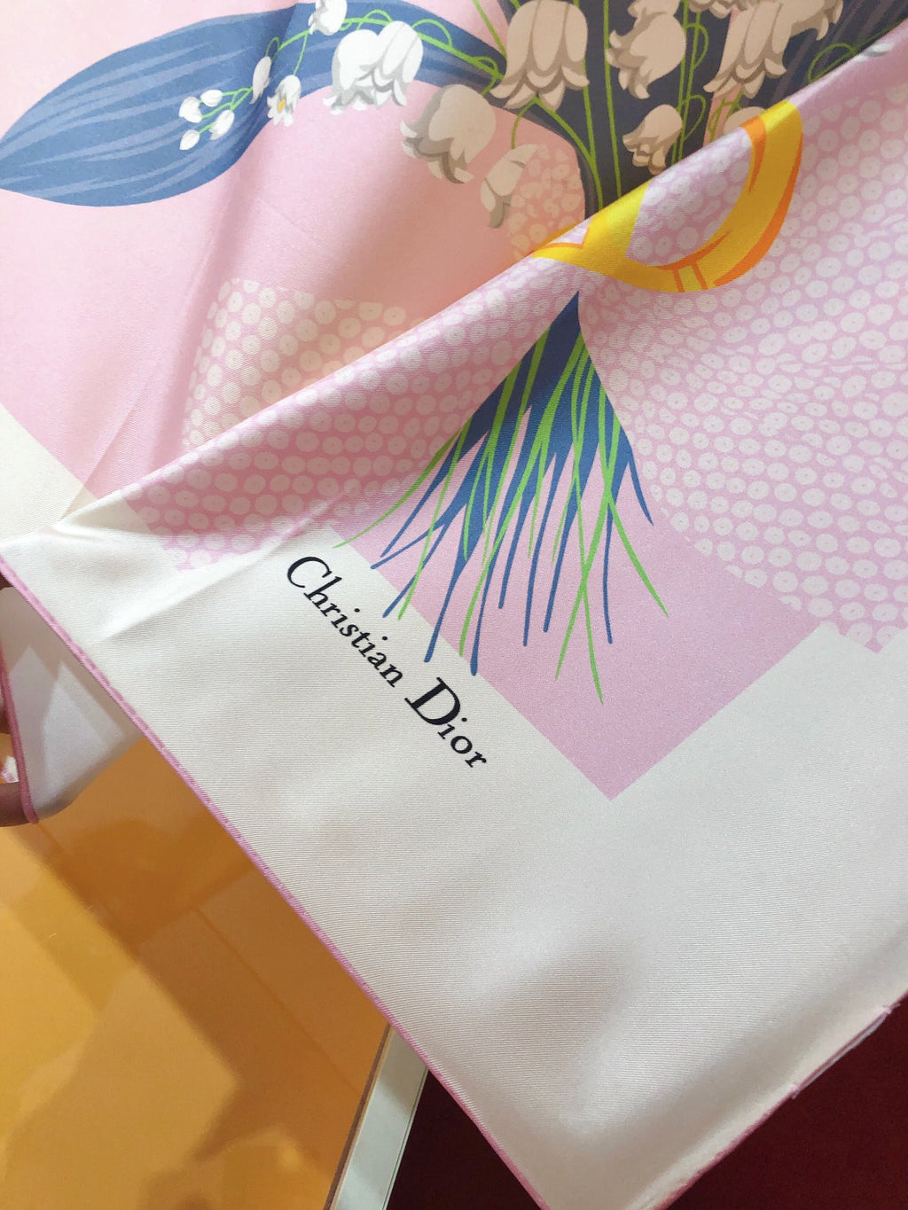 155ND7W Popular Silk Scarve