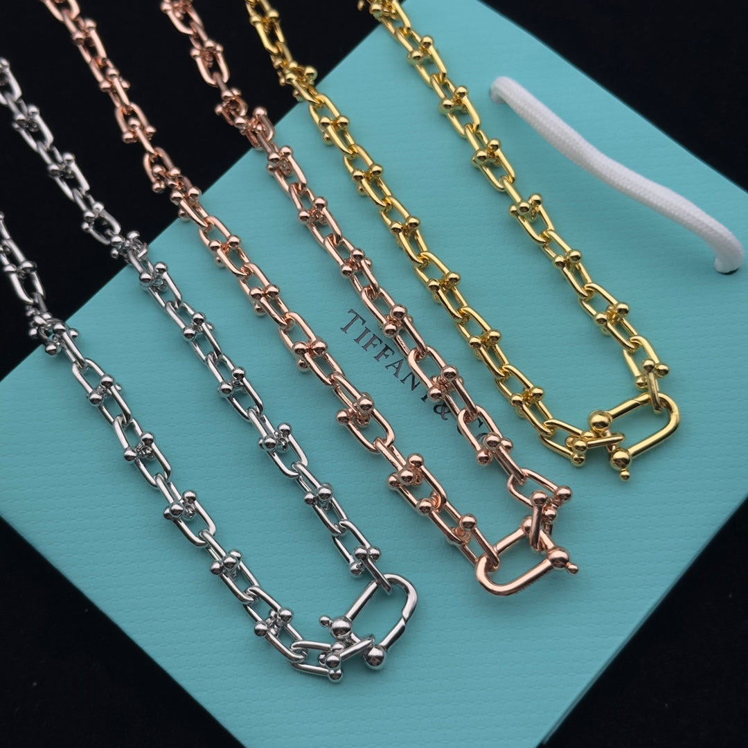 8XT30X  Popular     Earring Bracelets Necklaces