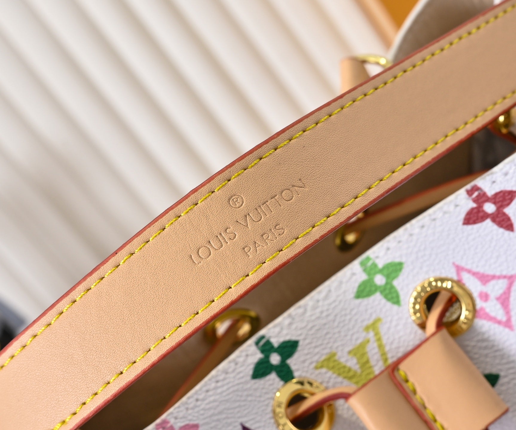 155NE36B Popular   leather bag