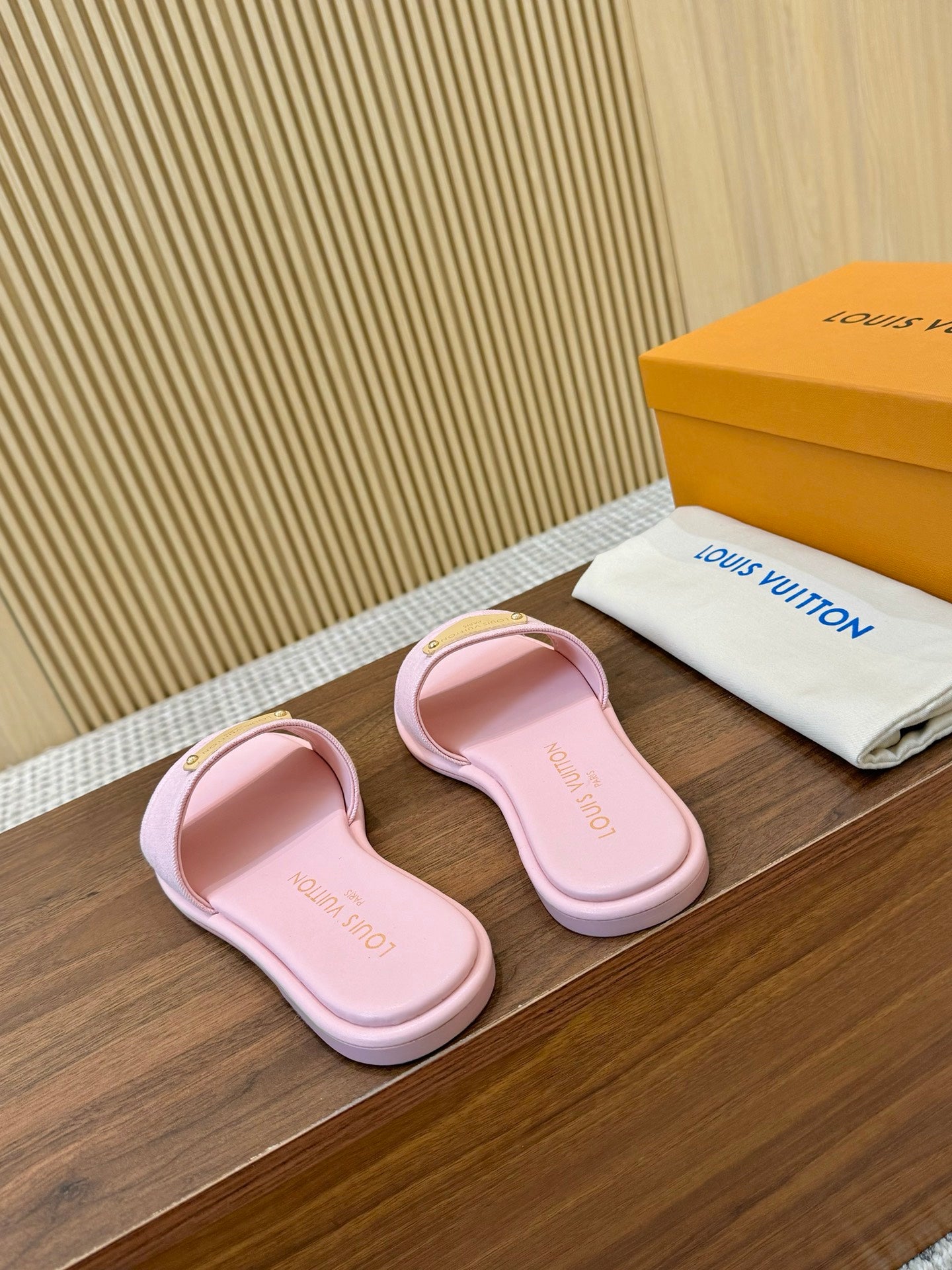 245RE3Z Popular high-quality shoes